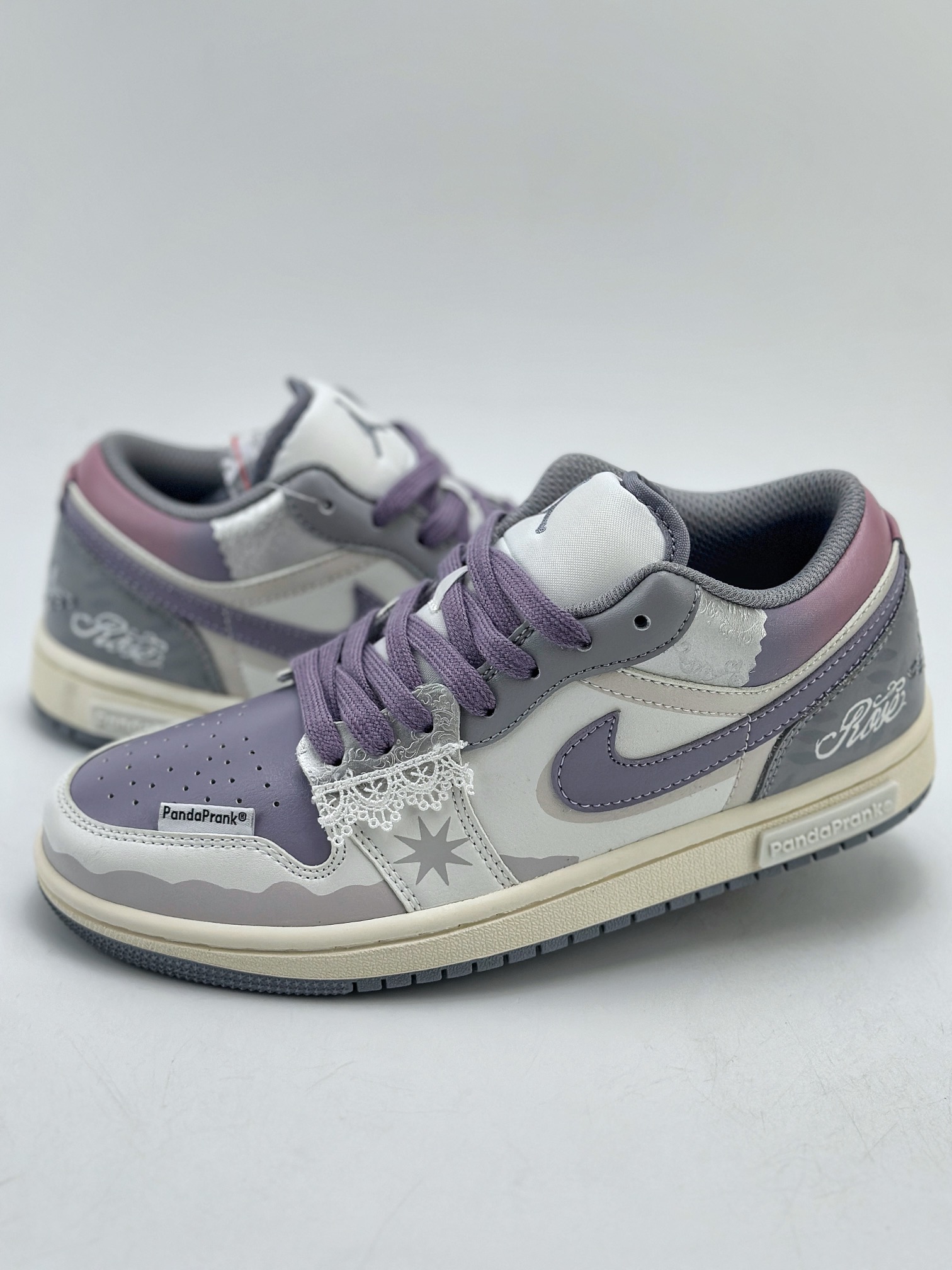 280 Air Jordan 1 Low 熊猫恶作剧 摩登薇境格蕾系蔷薇勋章白粉紫 553560-053