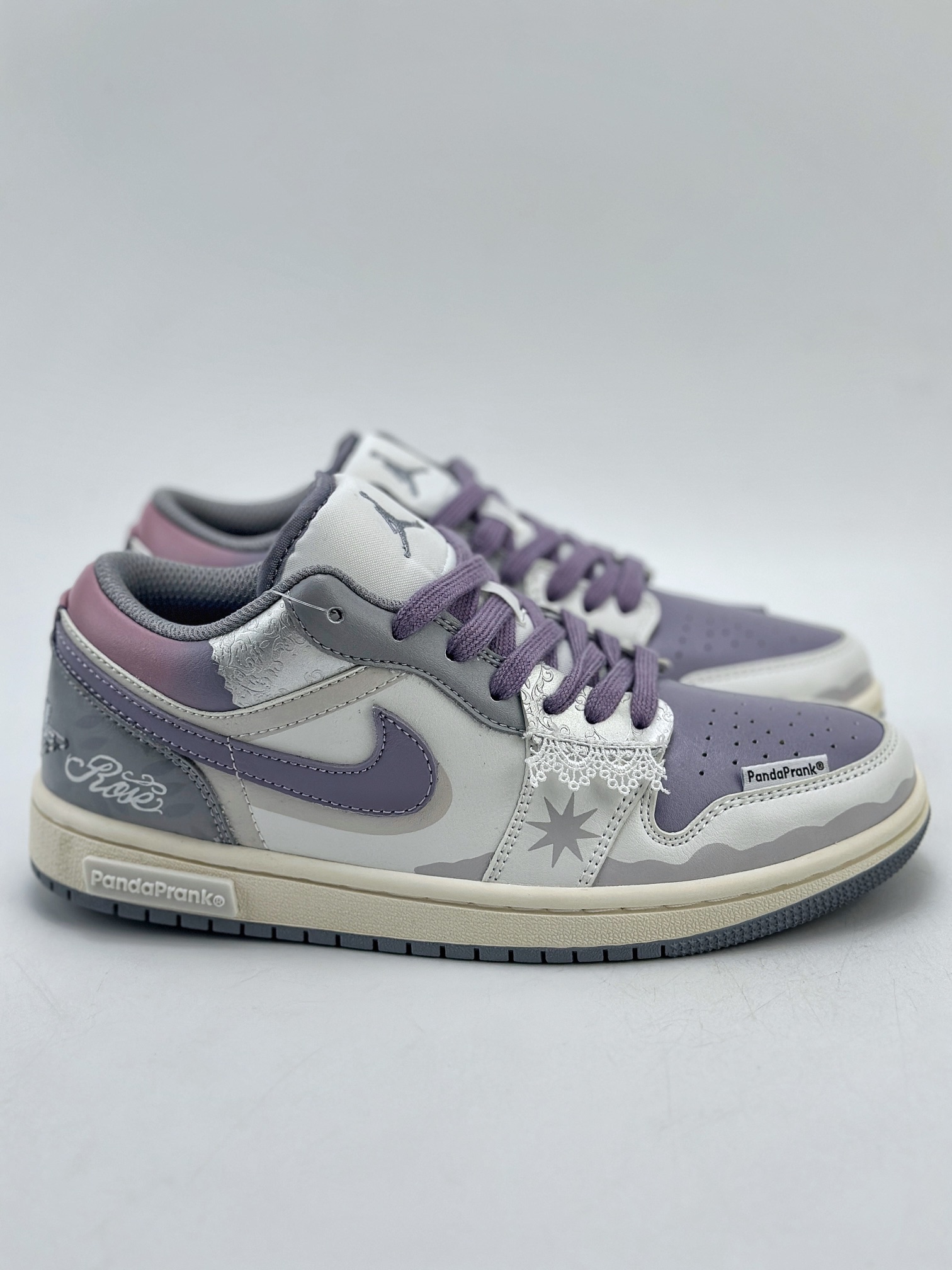 280 Air Jordan 1 Low 熊猫恶作剧 摩登薇境格蕾系蔷薇勋章白粉紫 553560-053