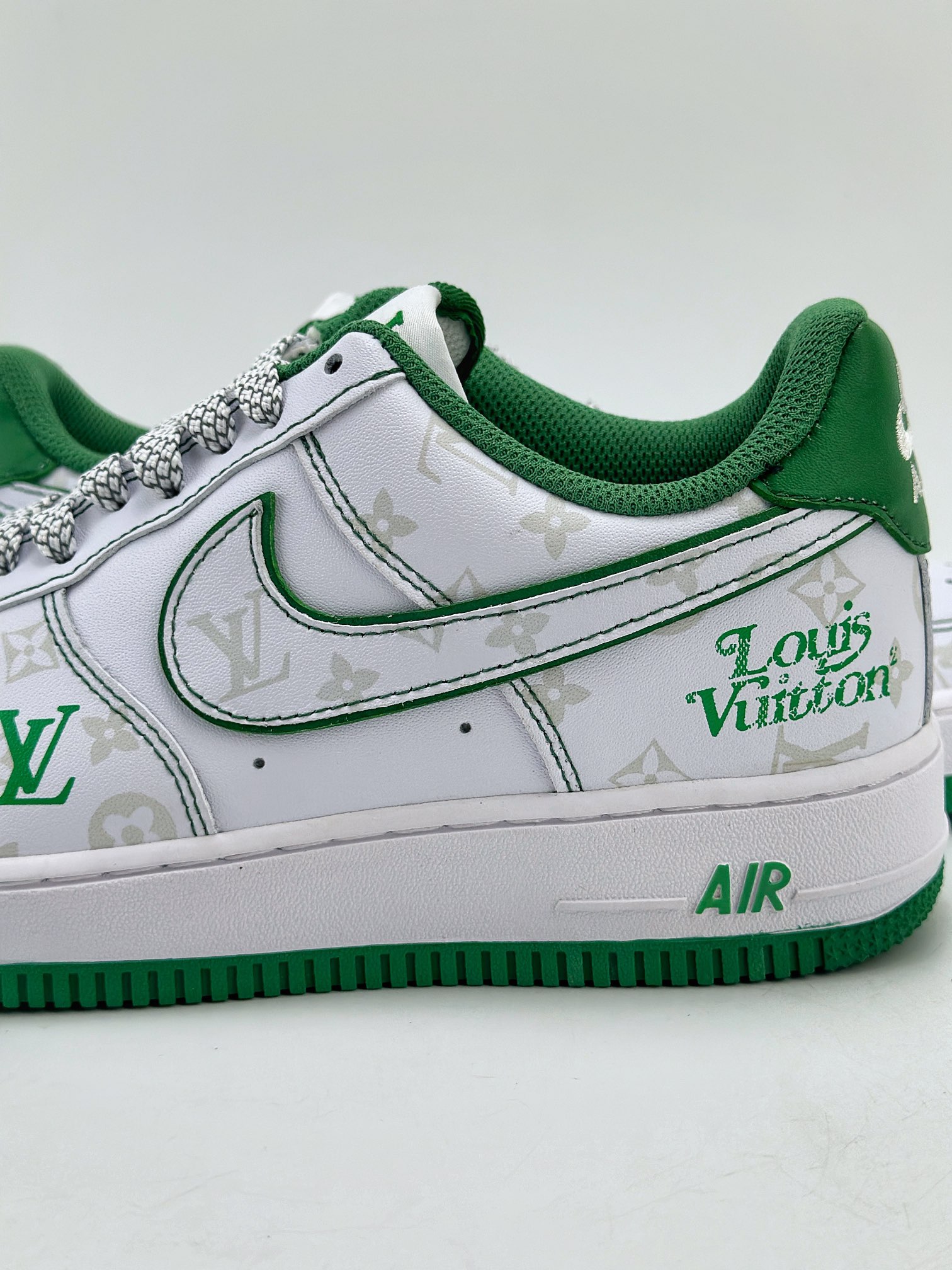 200 Nike Air Force 1 Low 07 x Louis Vuitton LV白绿印花 BS8805-603