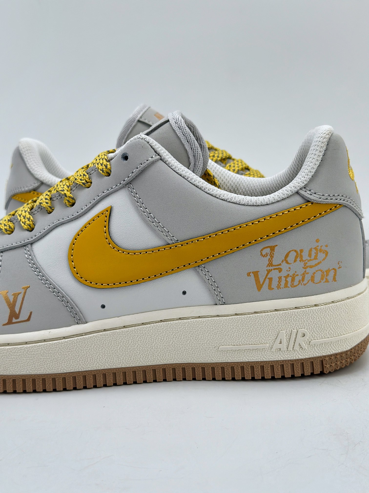 120 Nike Air Force 1 Low 07 x Louis Vuitton 白黄 HX123-006