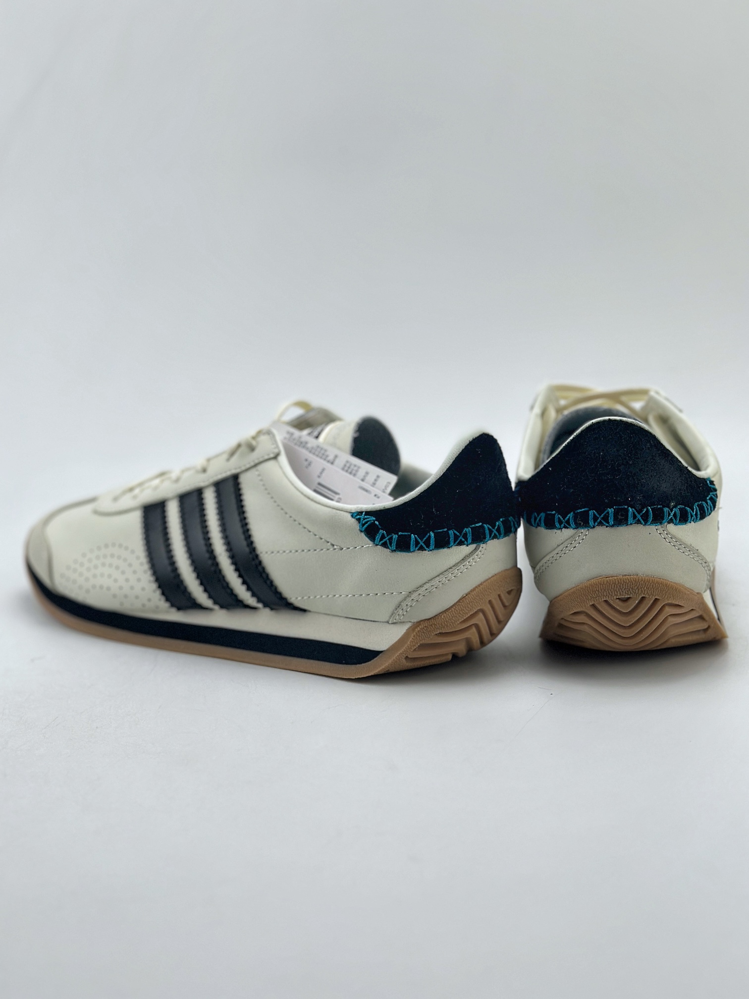 200 adidas originals COUNTRY OG 白黑色  ID1142