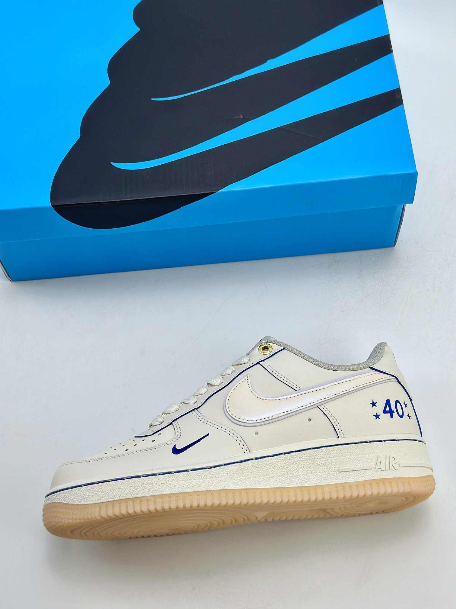 200 Nike Air Force 1 Low 07 wmns 40周年白蓝 XP9688-757