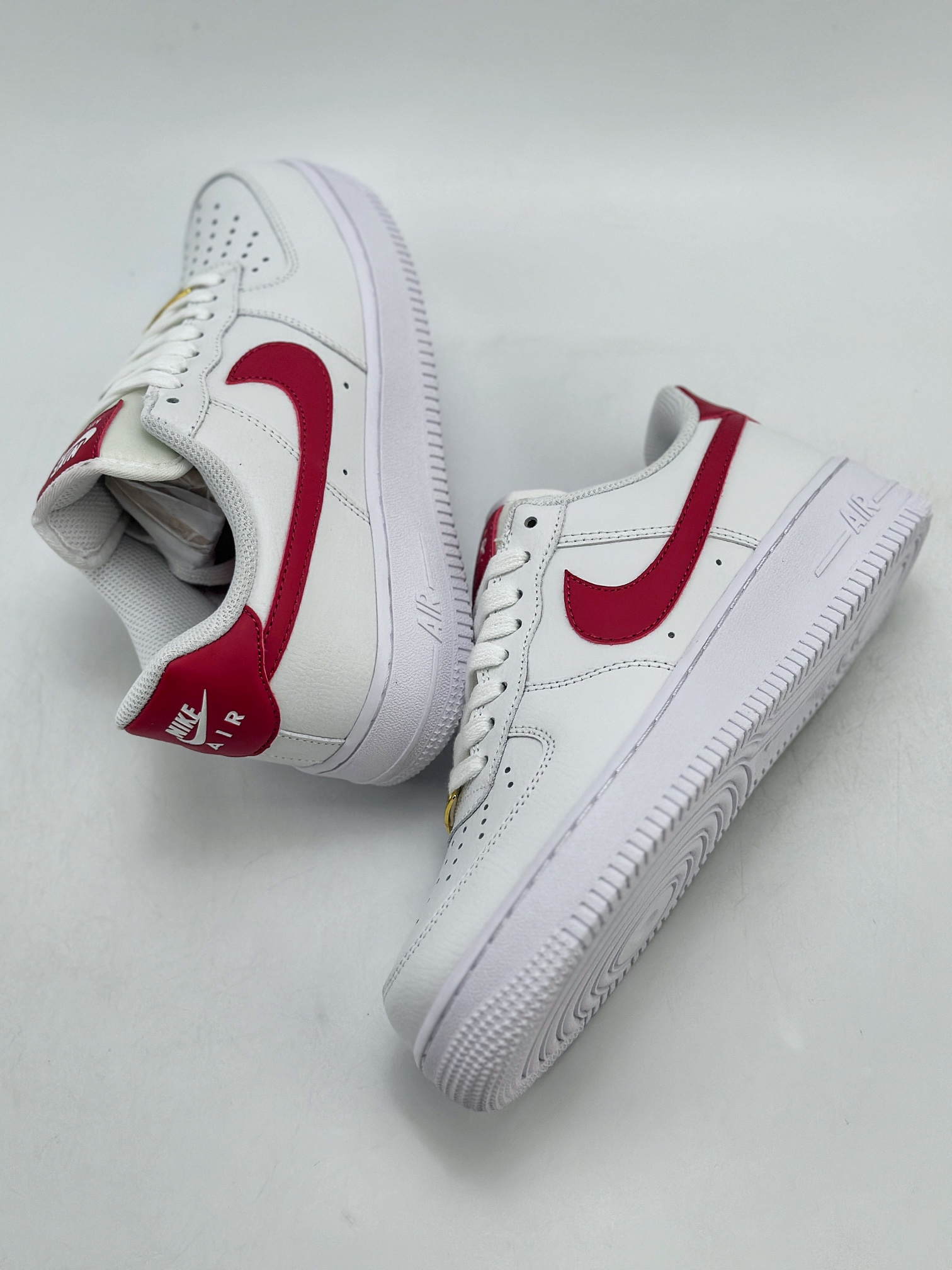 200 Nike Air Force 1 Low 07 复古白红 315115-154