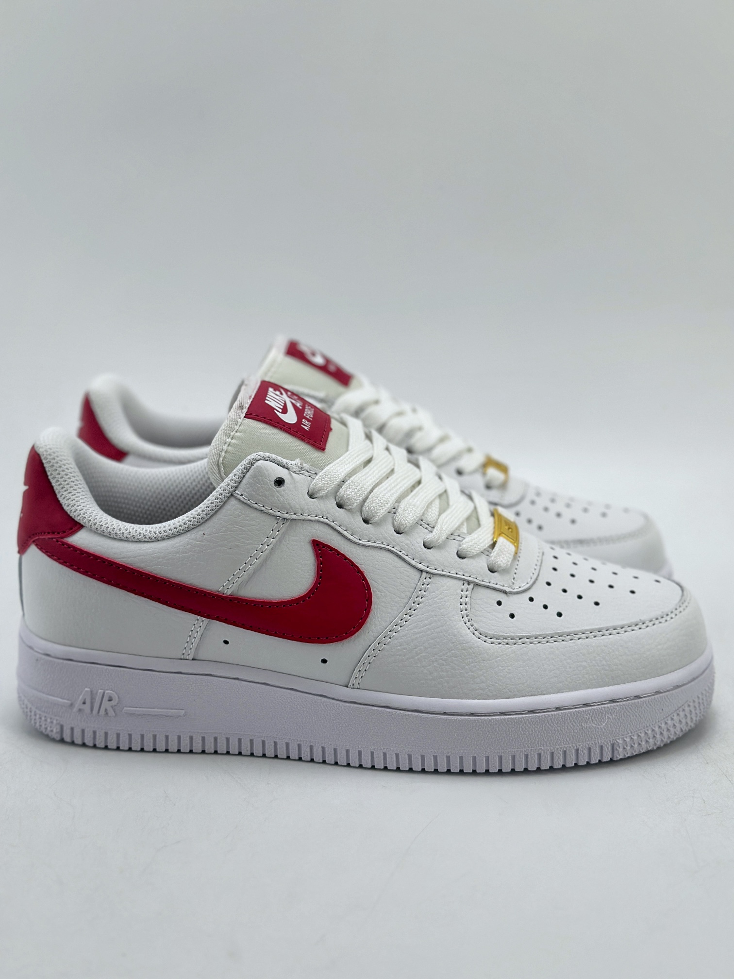 200 Nike Air Force 1 Low 07 复古白红 315115-154