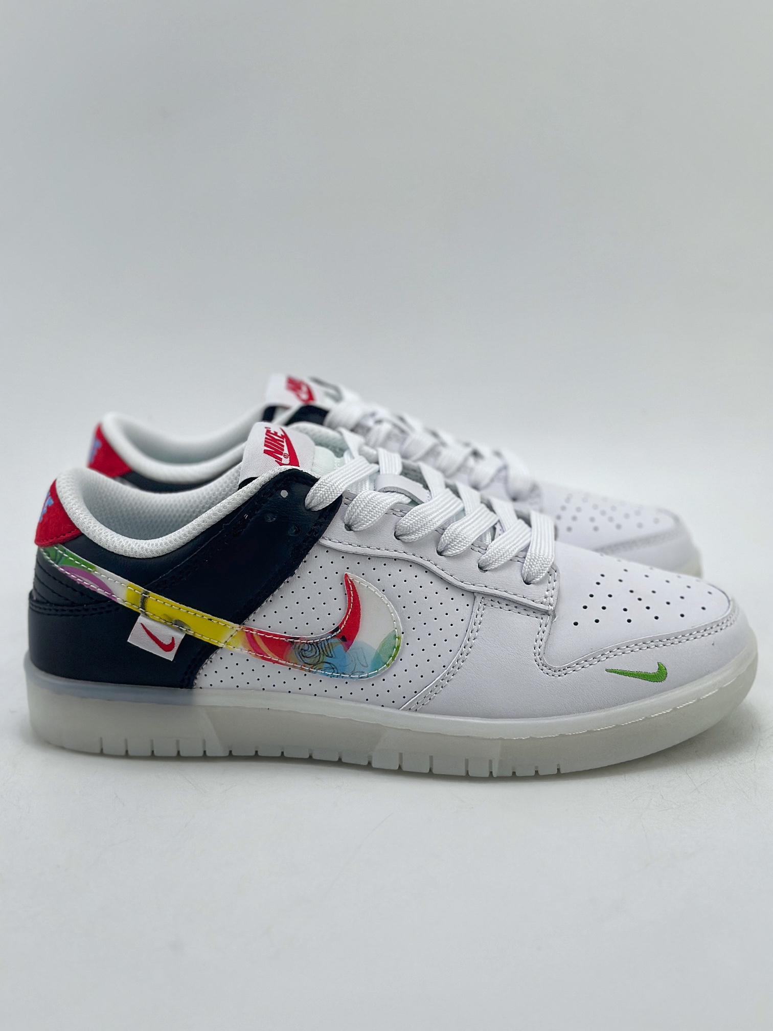 280 Nike SB Dunk Low 多彩水晶 JH8039-935