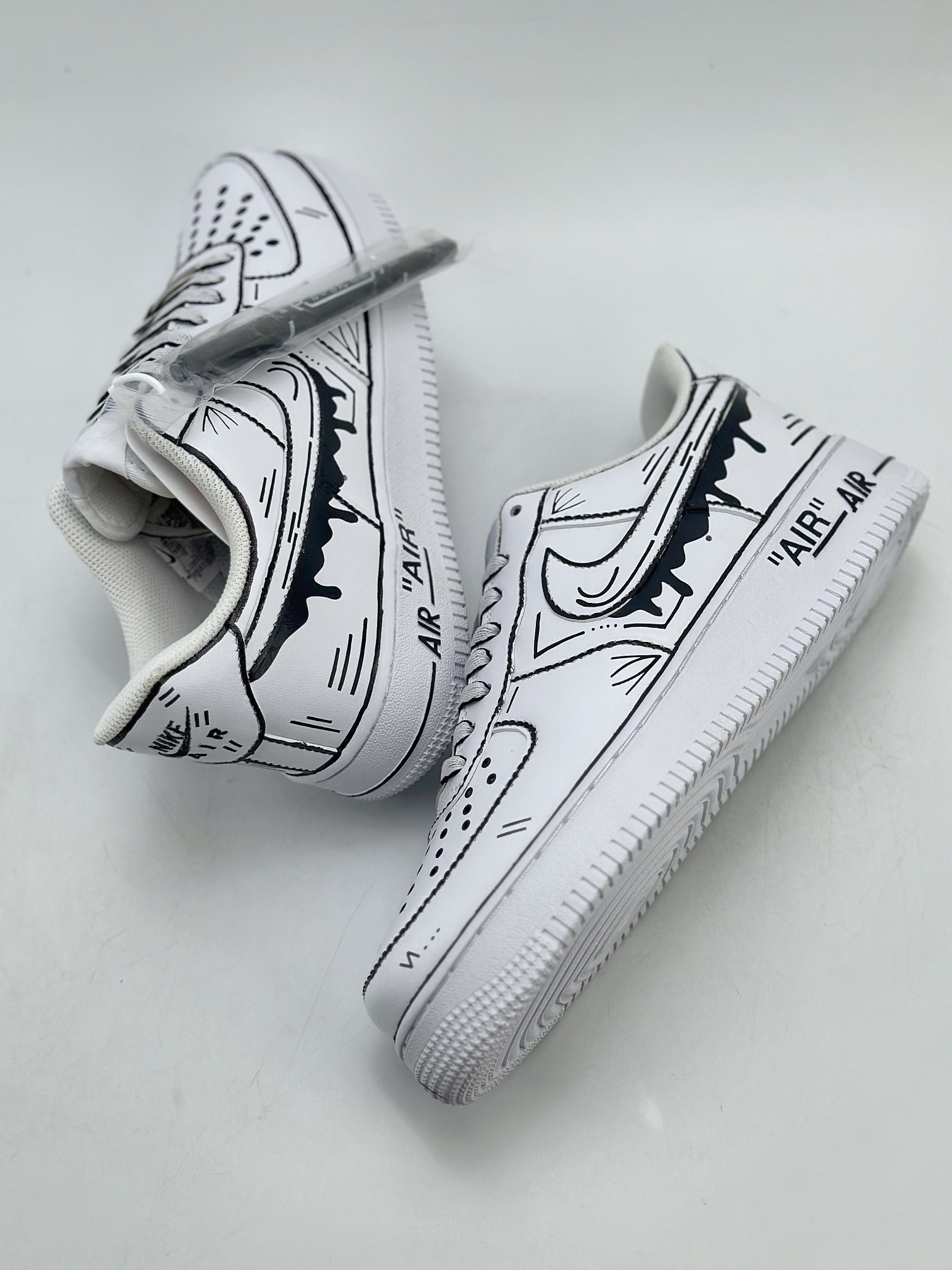 260 Nike Air Force 1 Low 07 科技主题 二次元未来世界 黑白涂鸦线稿