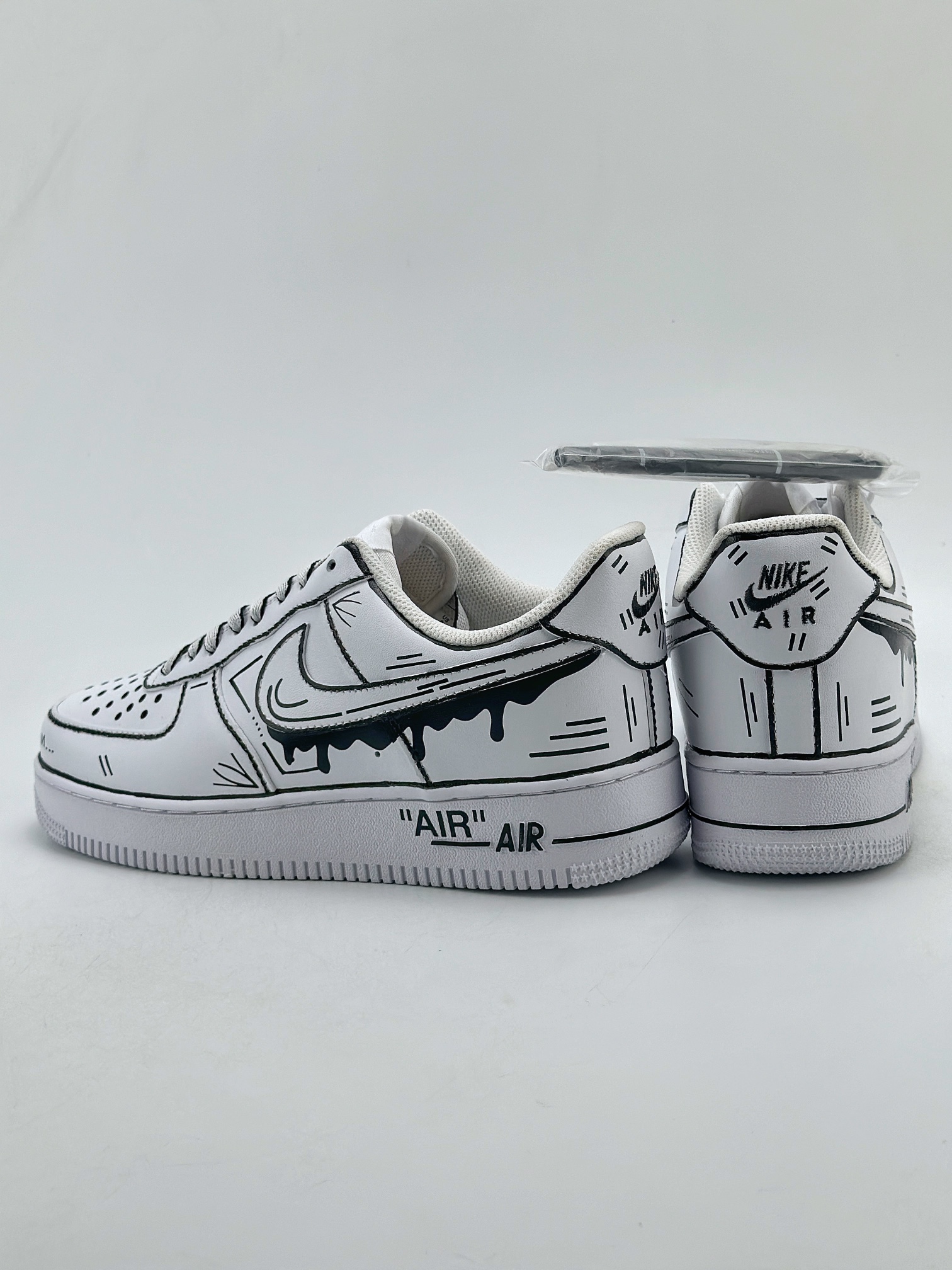 260 Nike Air Force 1 Low 07 科技主题 二次元未来世界 黑白涂鸦线稿