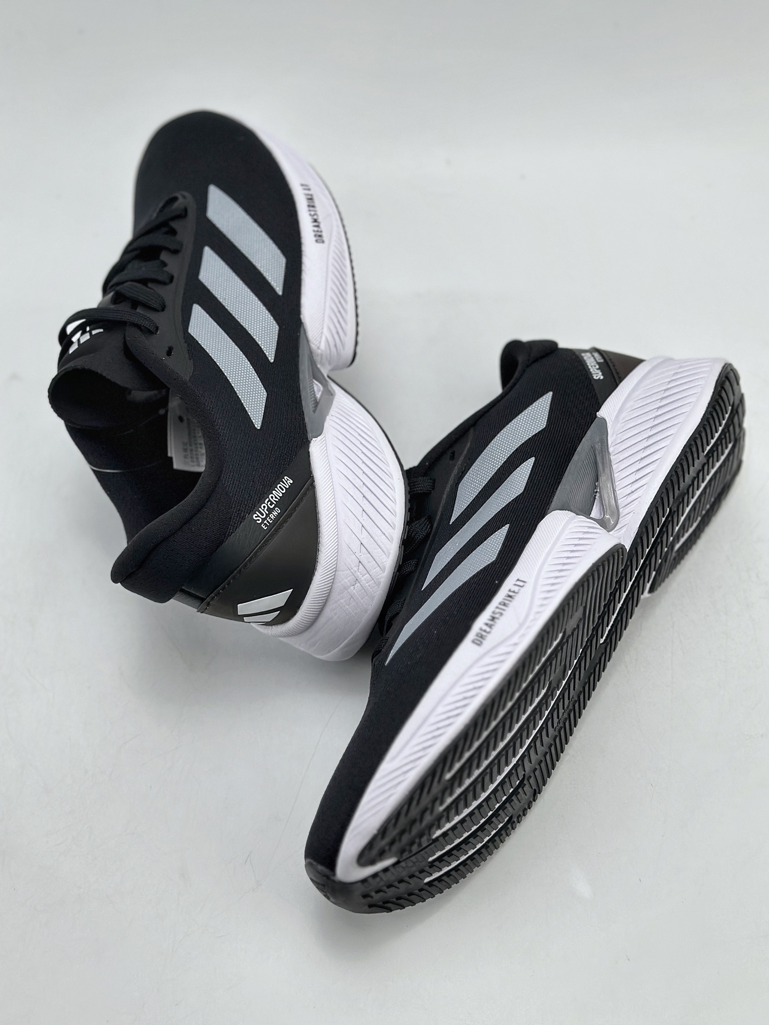 170 Adidas Supernova Eterno 超星动永动系列 IH0440