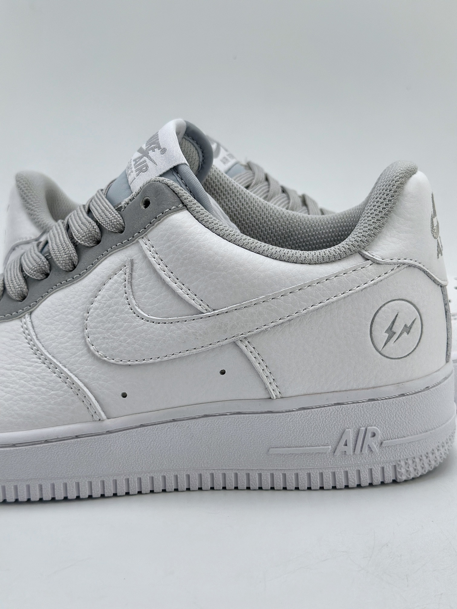 220 Nike Air Force 1 Low 07 x Fragment Design 白灰藤原浩 TT0801-065