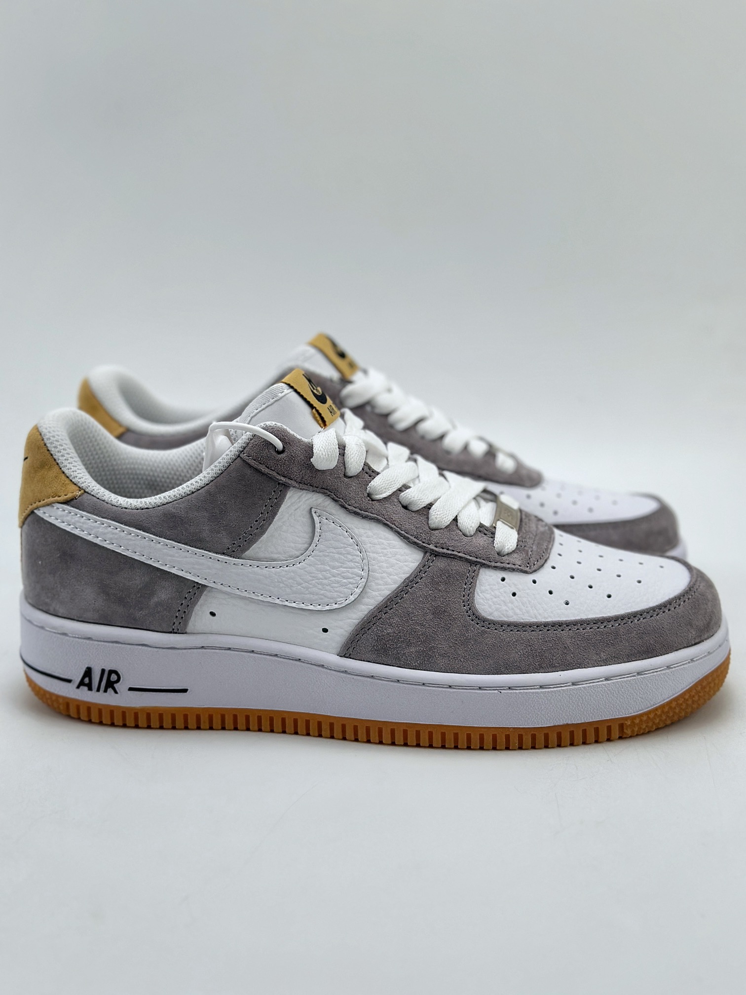 200 Nike Air Force 1 Low 07 白灰黄生胶 DE0099-005