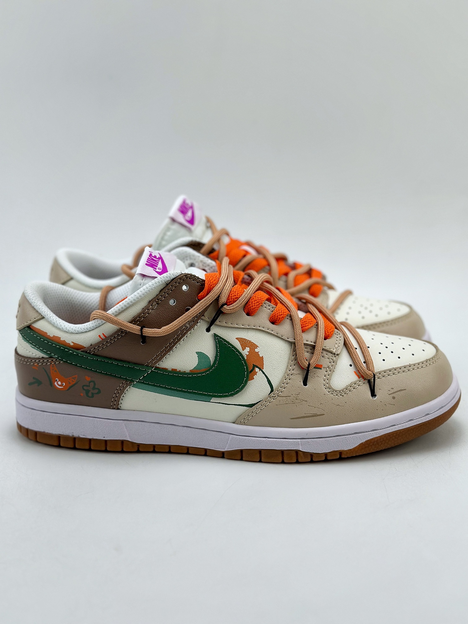 180 NIKE SB Dunk Low 狐狸的夏天 FD9922-151