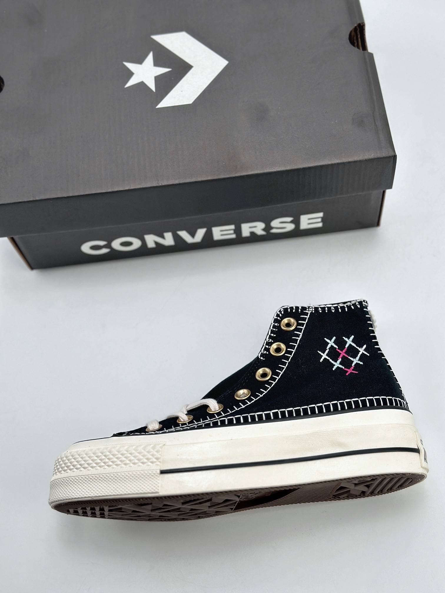 150 Converse All Star Lift 车缝线 新款匡威小雏菊硫化帆布鞋 A08731C