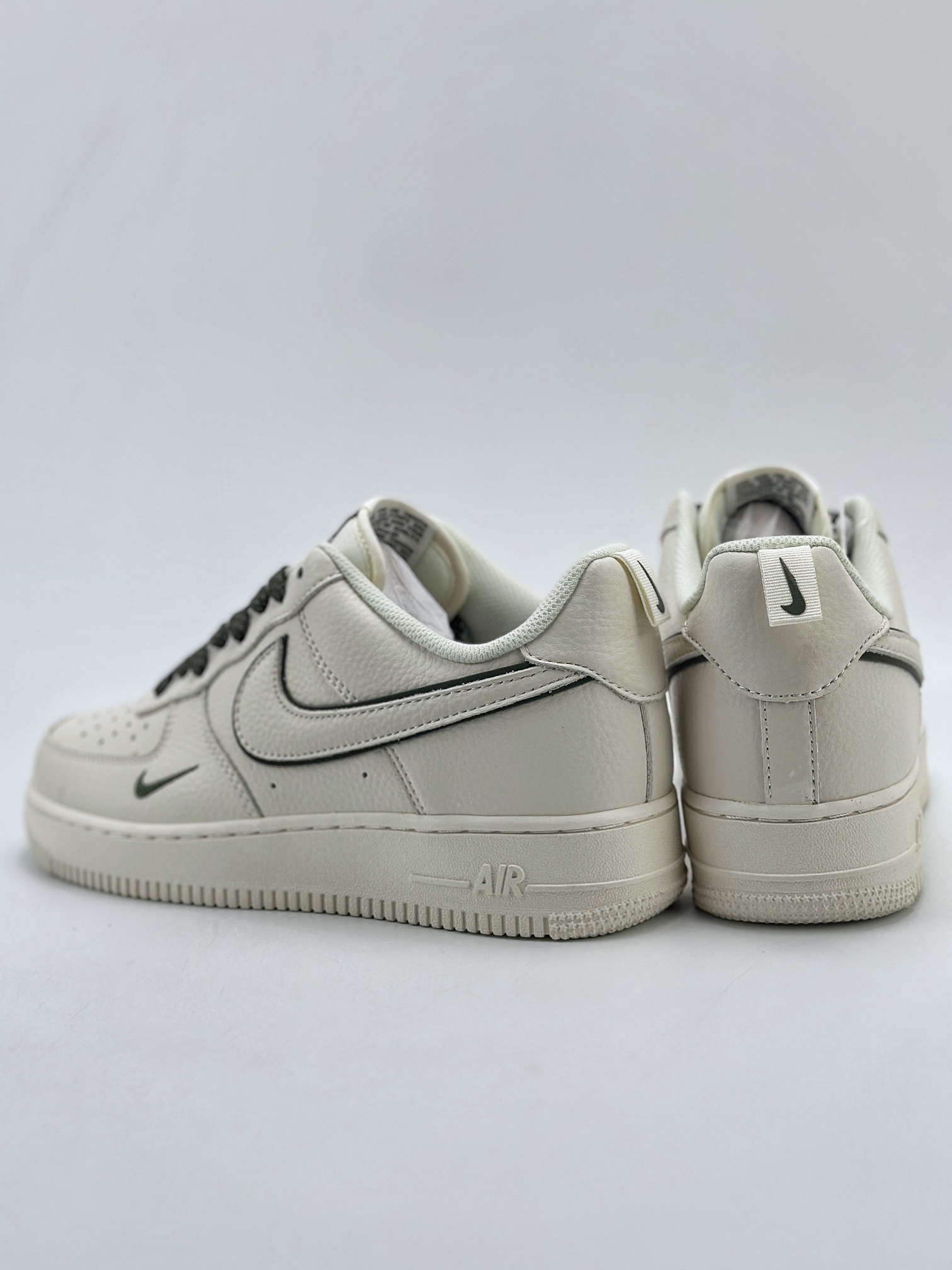 240 Nike Air Force 1 Low 07 米白满天星 MJ0319-022