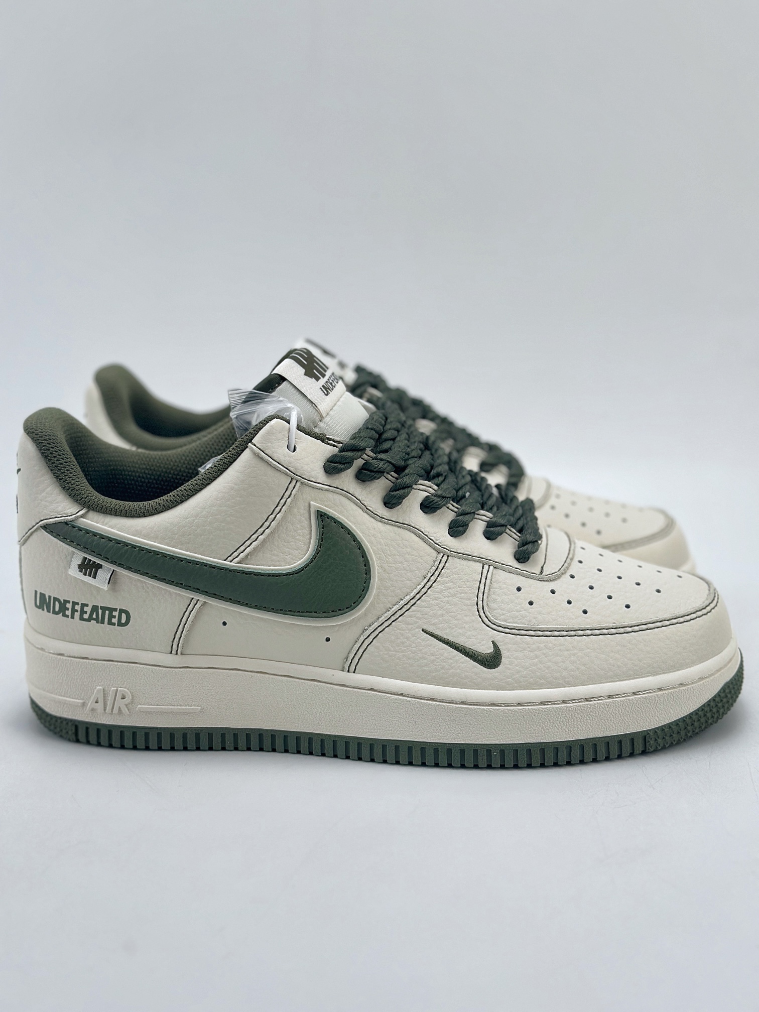 260 Nike Air Force 1 Low 07 x Undefeated 白绿 UT2023-202