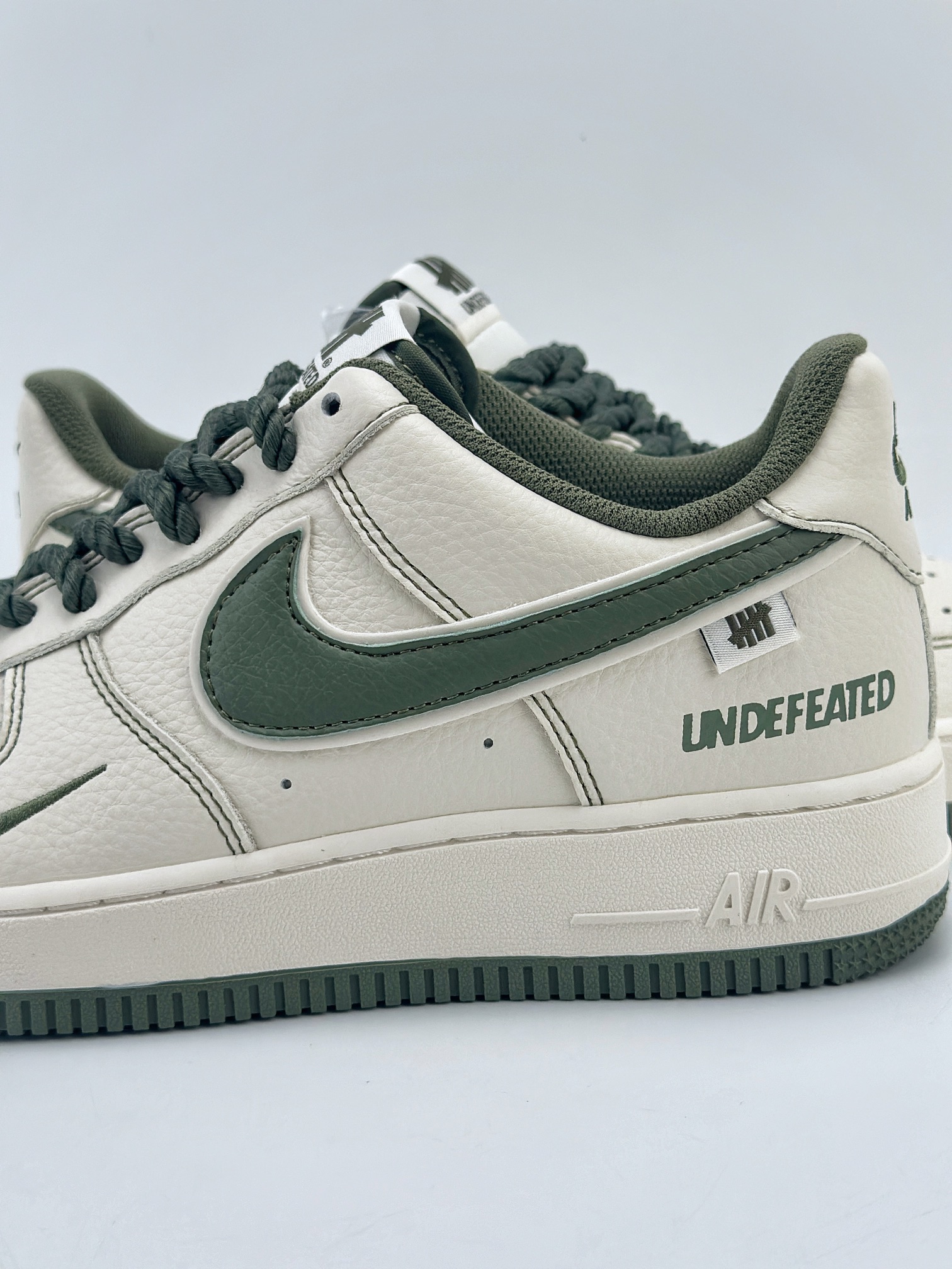 260 Nike Air Force 1 Low 07 x Undefeated 白绿 UT2023-202