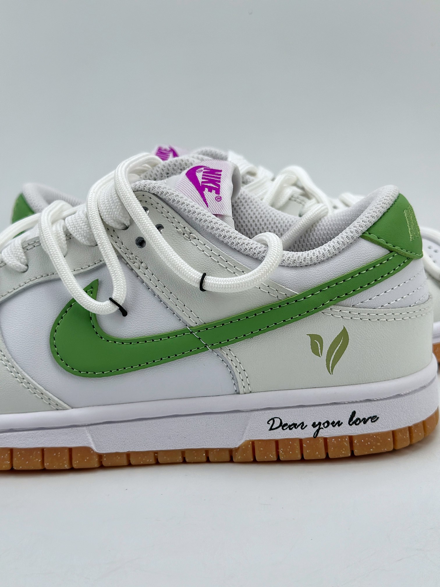 NIKE SB Dunk Low Green Grape Tea Spring and Summer Series White Green FD9922-151