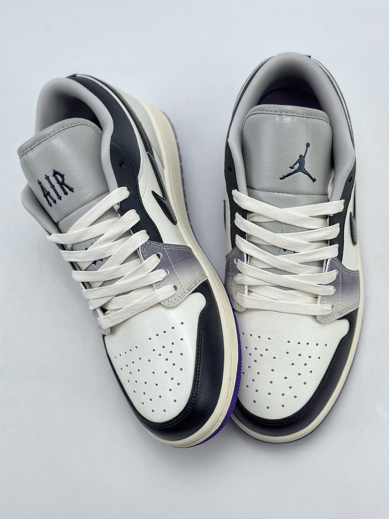 Air Jordan 1 Retro Low SE White Black Purple HF5759-101