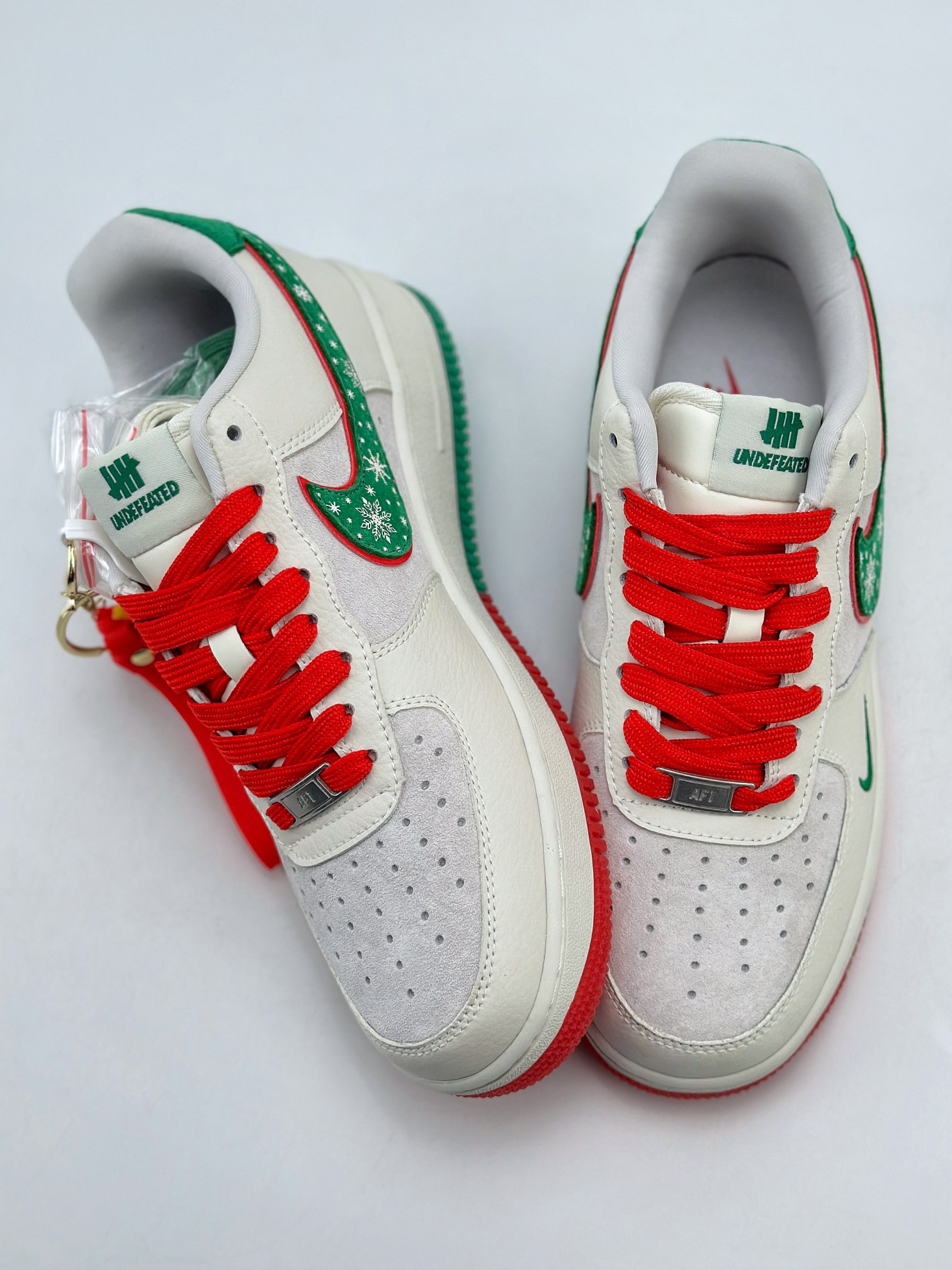 Nike Air Force 1 Low 07 x Styssy Christmas White Green Red DH6239-839