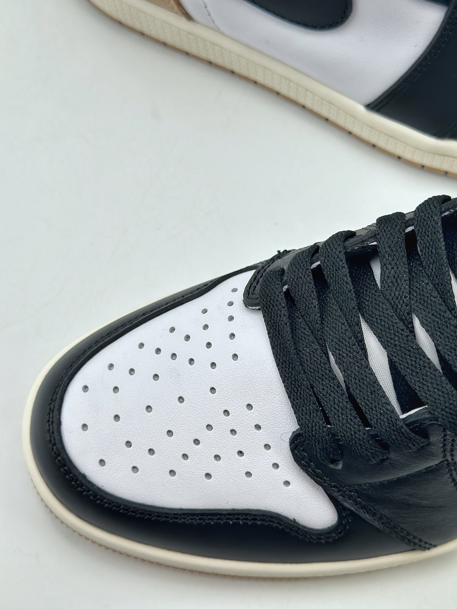 Air Jordan 1 High OG Black FD2596-021