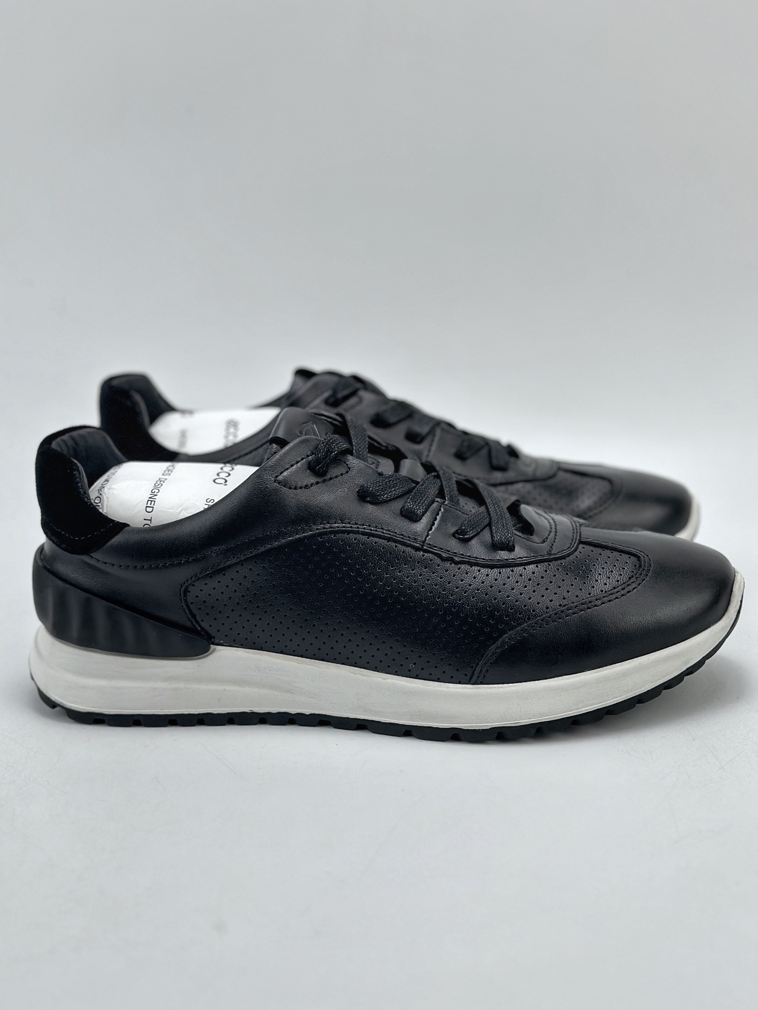 ECCO/ECCO sports running shoes/casual shoes quality steel stamped logo exclusive official website customization