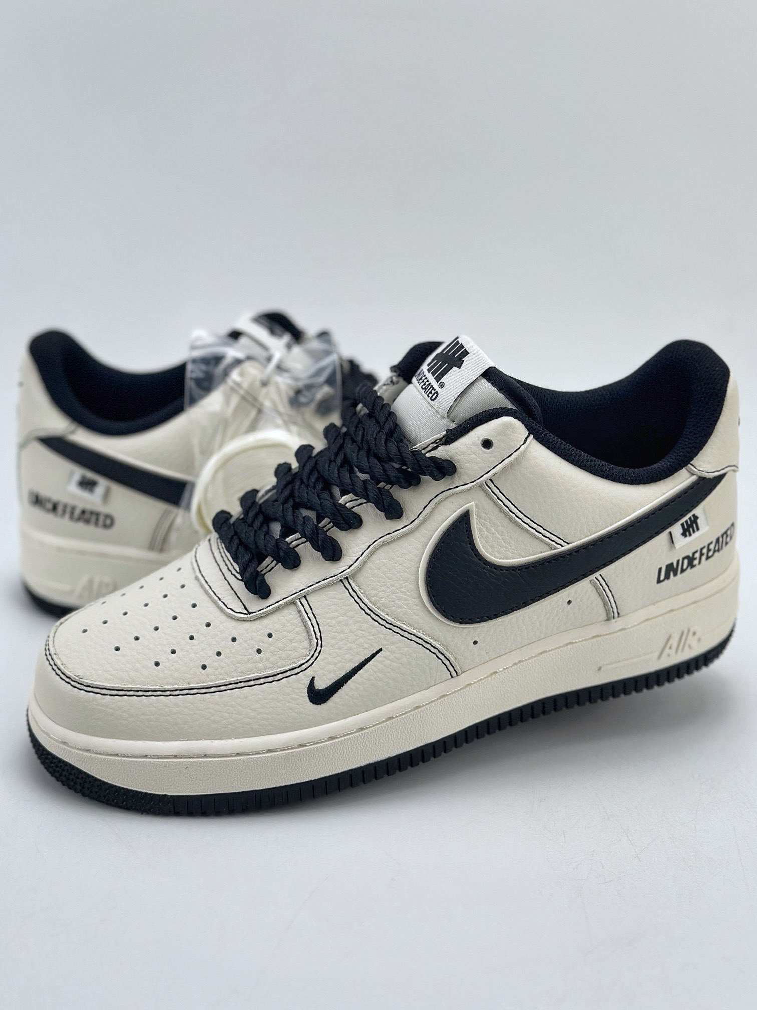 260 Nike Air Force 1 Low 07 x Undefeated 白黑 UT2023-201