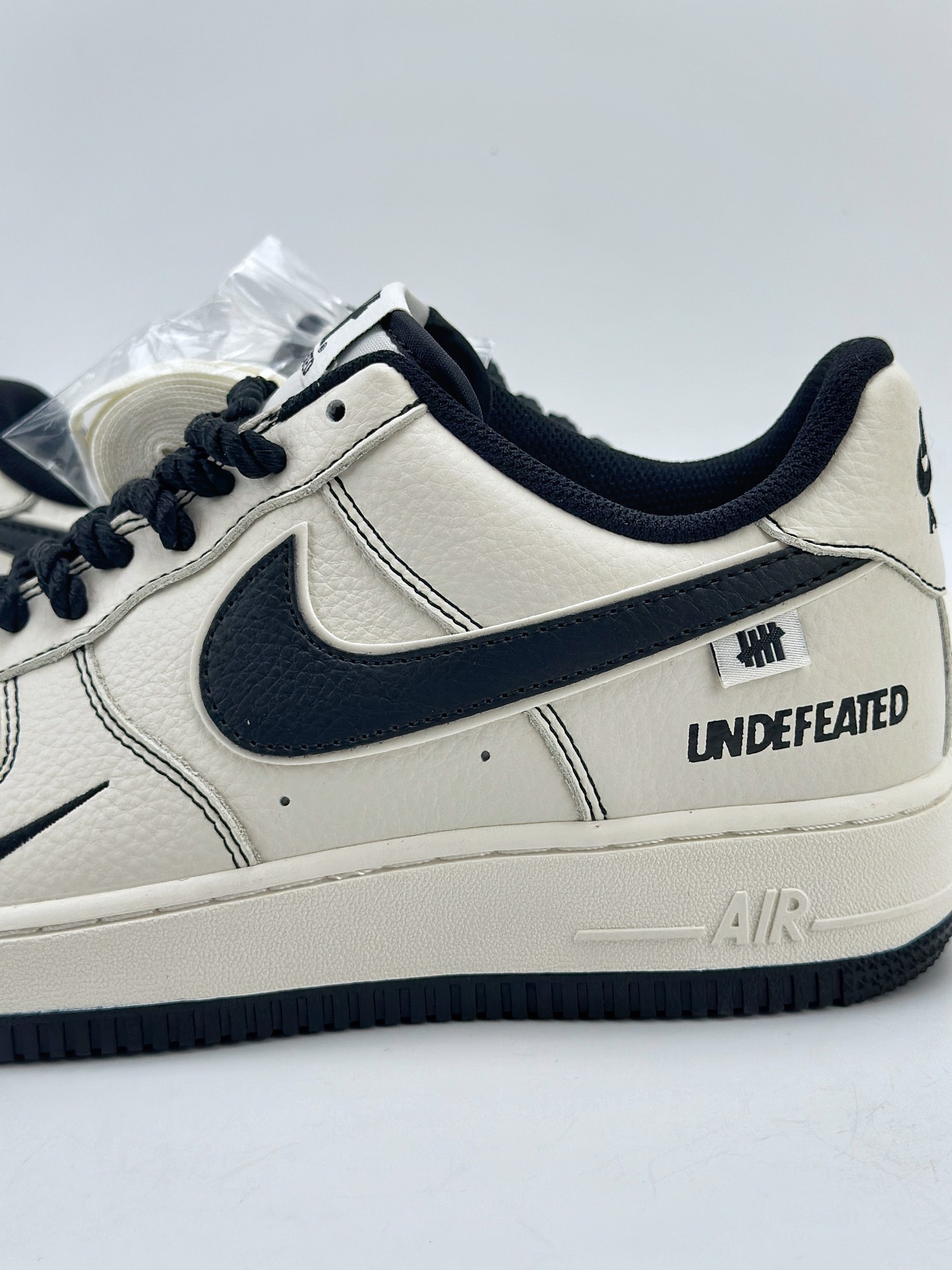 260 Nike Air Force 1 Low 07 x Undefeated 白黑 UT2023-201