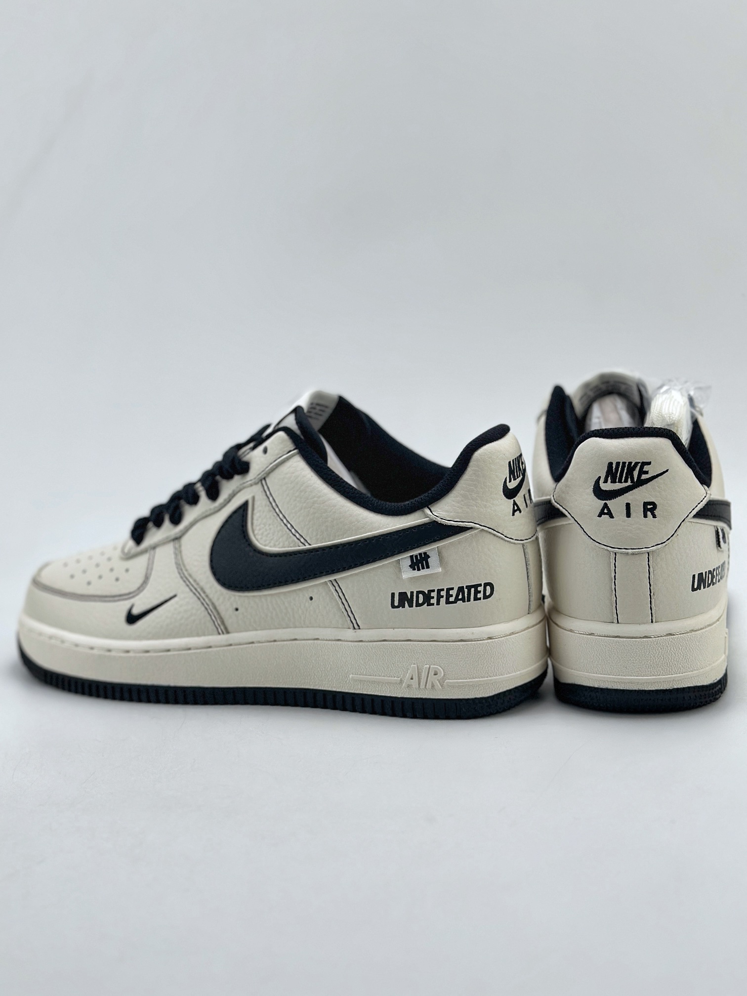 260 Nike Air Force 1 Low 07 x Undefeated 白黑 UT2023-201