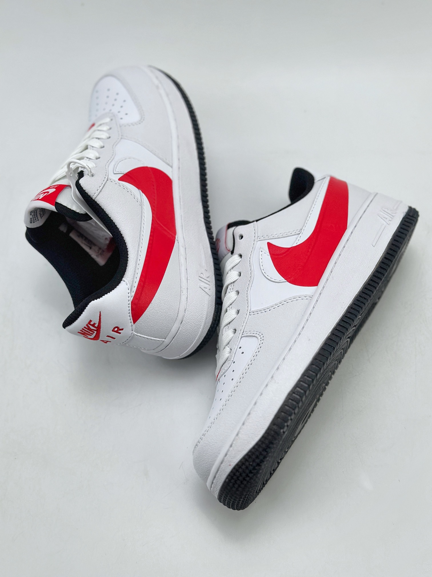 200 Nike Air Force 1 Low 07 白红 FQ4118-001