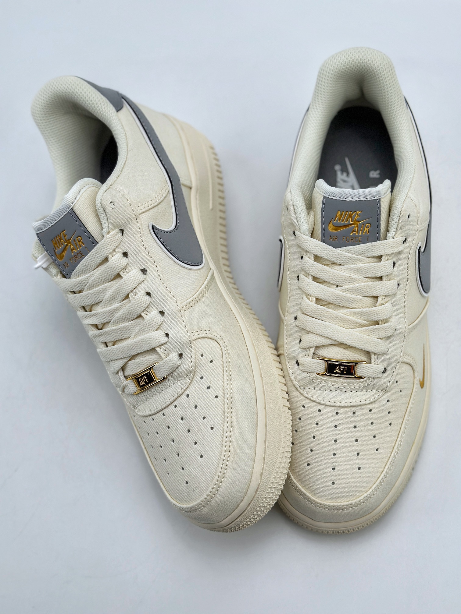 220 Nike Air Force 1 Low 07 帆布灰金小勾 MN5696-609