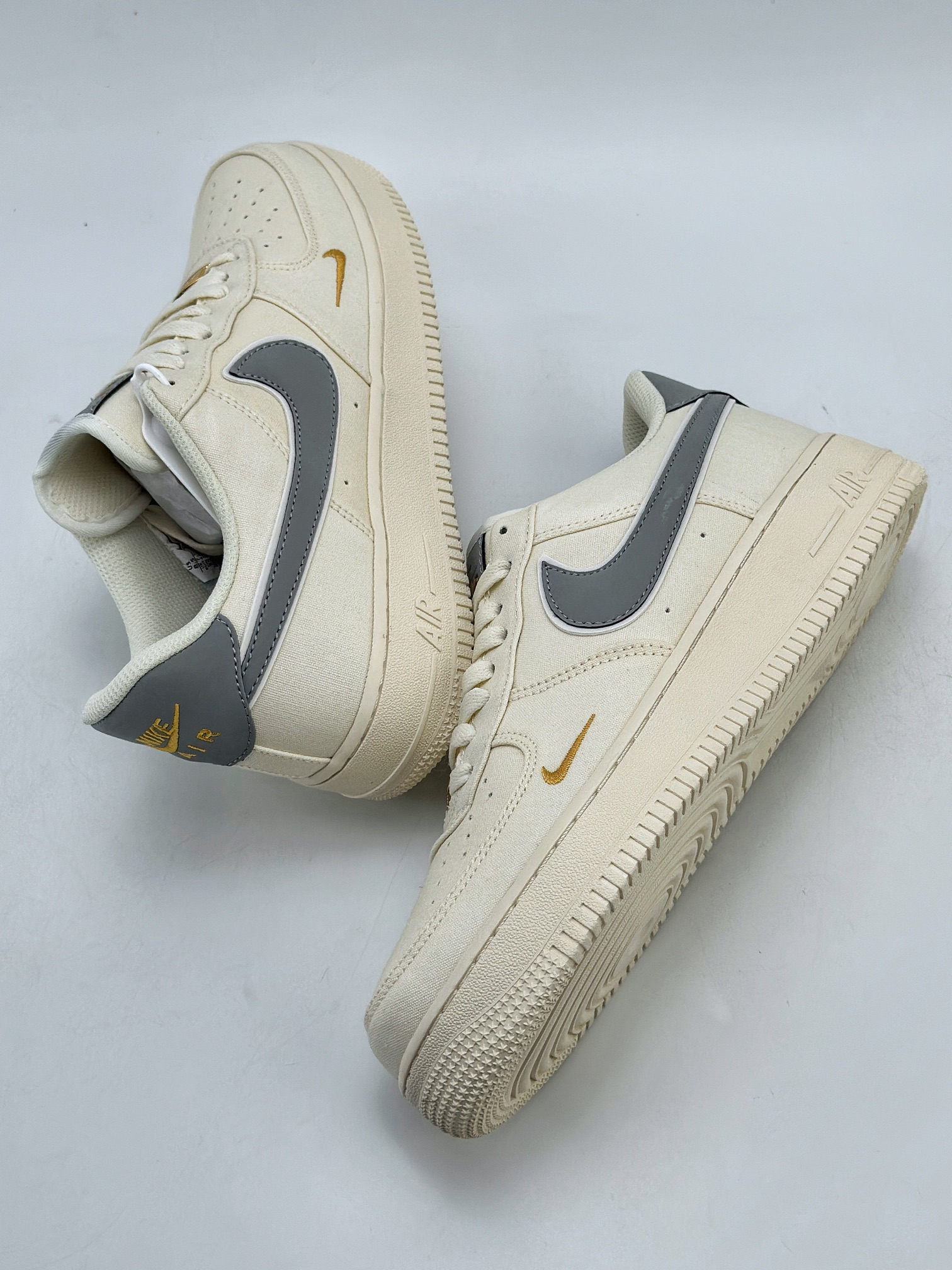 220 Nike Air Force 1 Low 07 帆布灰金小勾 MN5696-609