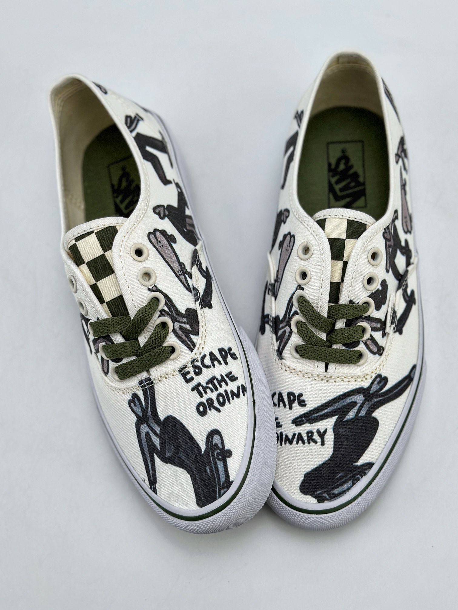 160 Vans Authentic x Bolin LA 涂鸦 本次的联名