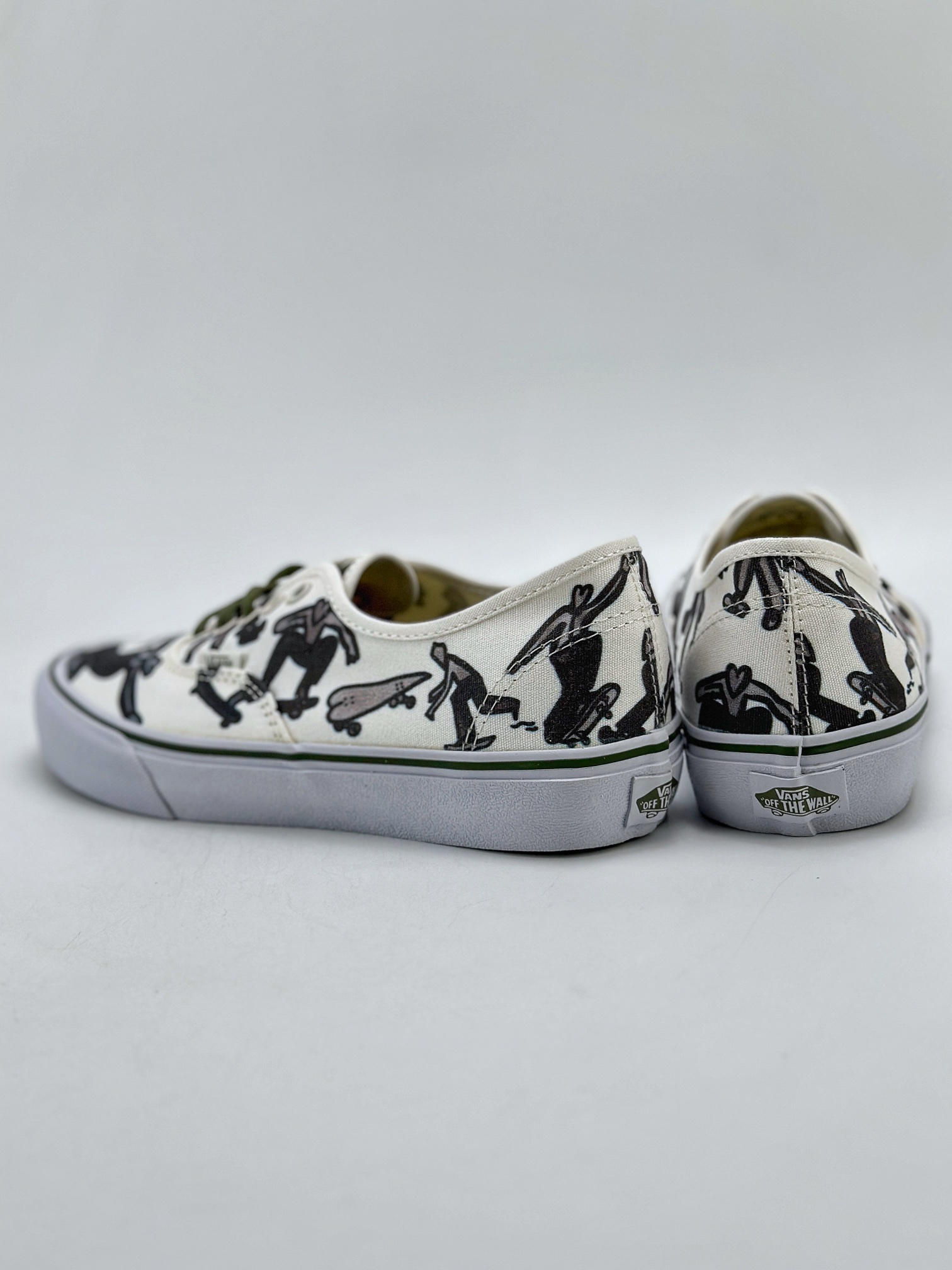 160 Vans Authentic x Bolin LA 涂鸦 本次的联名