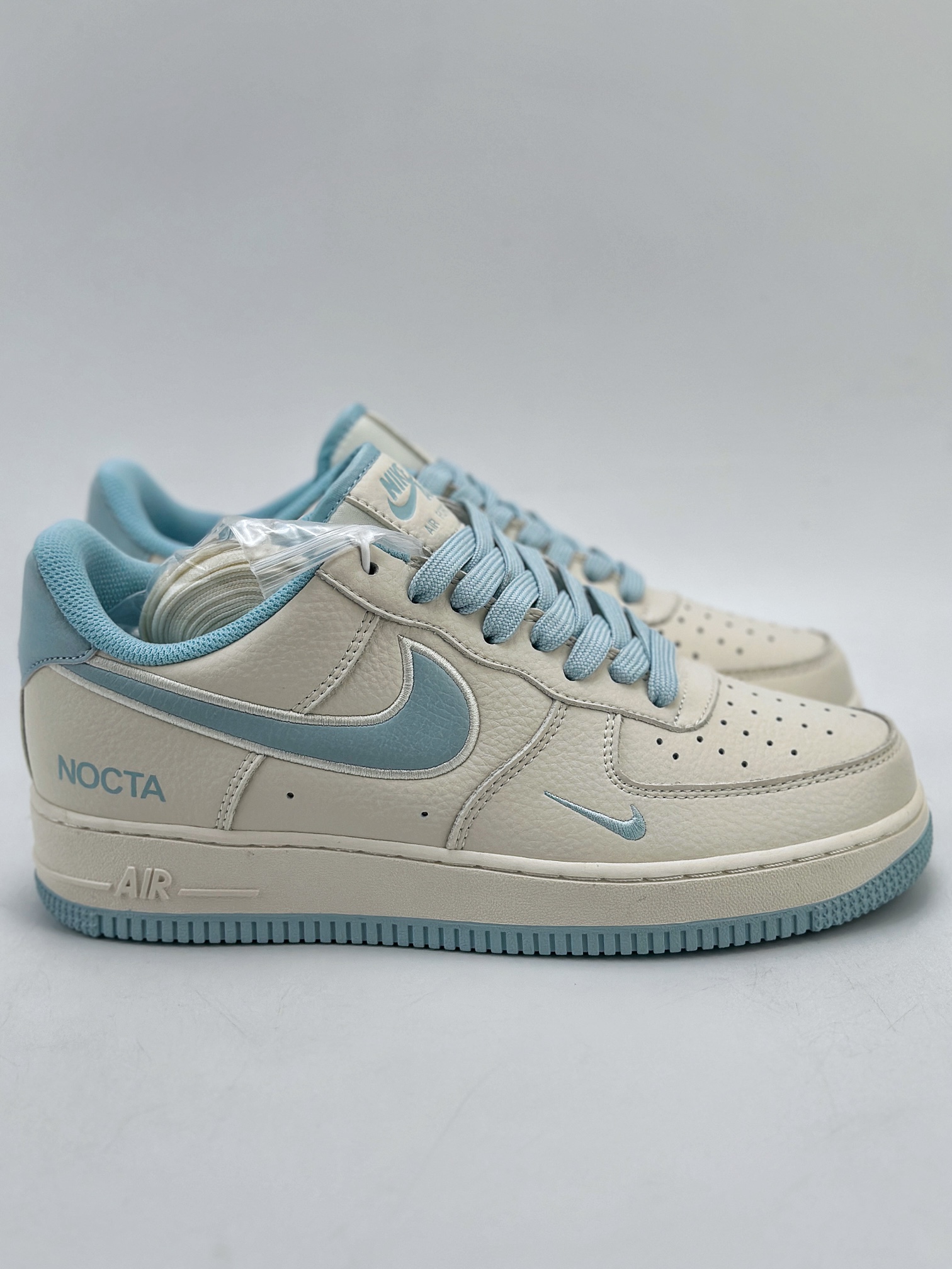 240 Nike Air Force 1 Low 07 x NOCTA 白蓝 NO0224-026