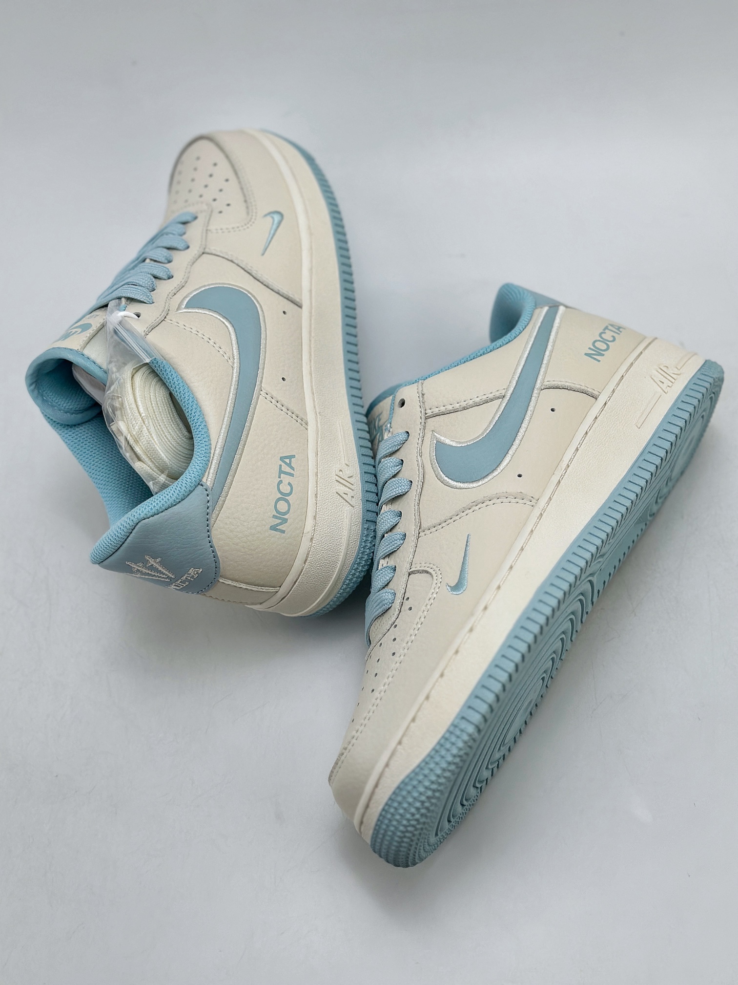 240 Nike Air Force 1 Low 07 x NOCTA 白蓝 NO0224-026