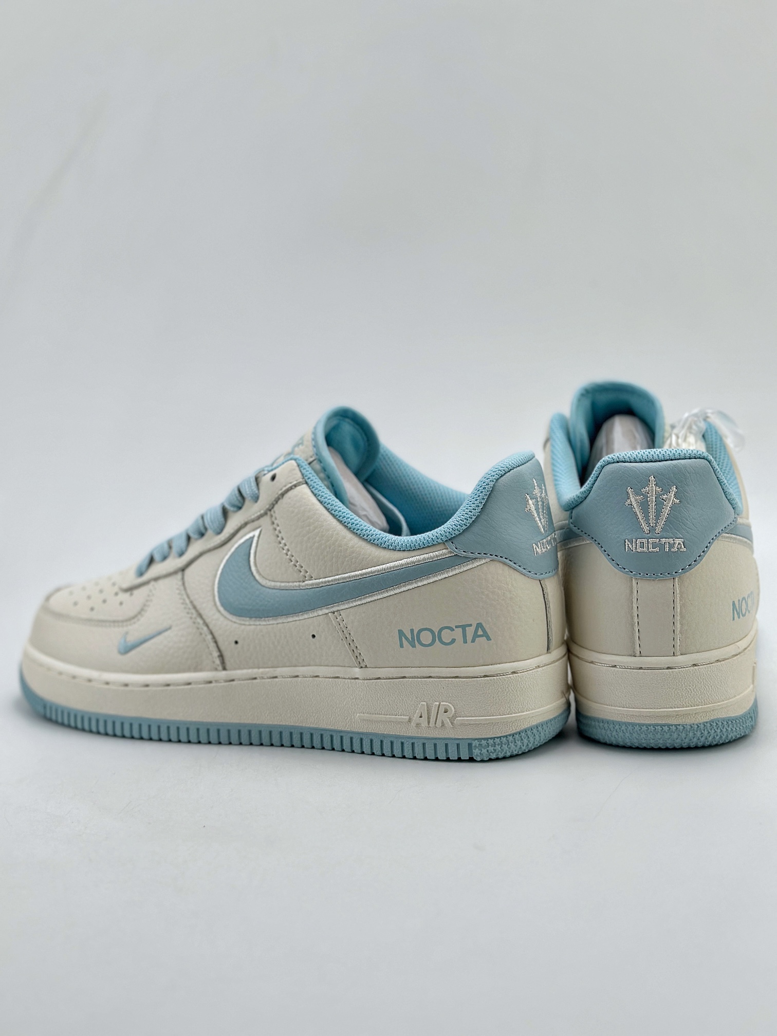 240 Nike Air Force 1 Low 07 x NOCTA 白蓝 NO0224-026