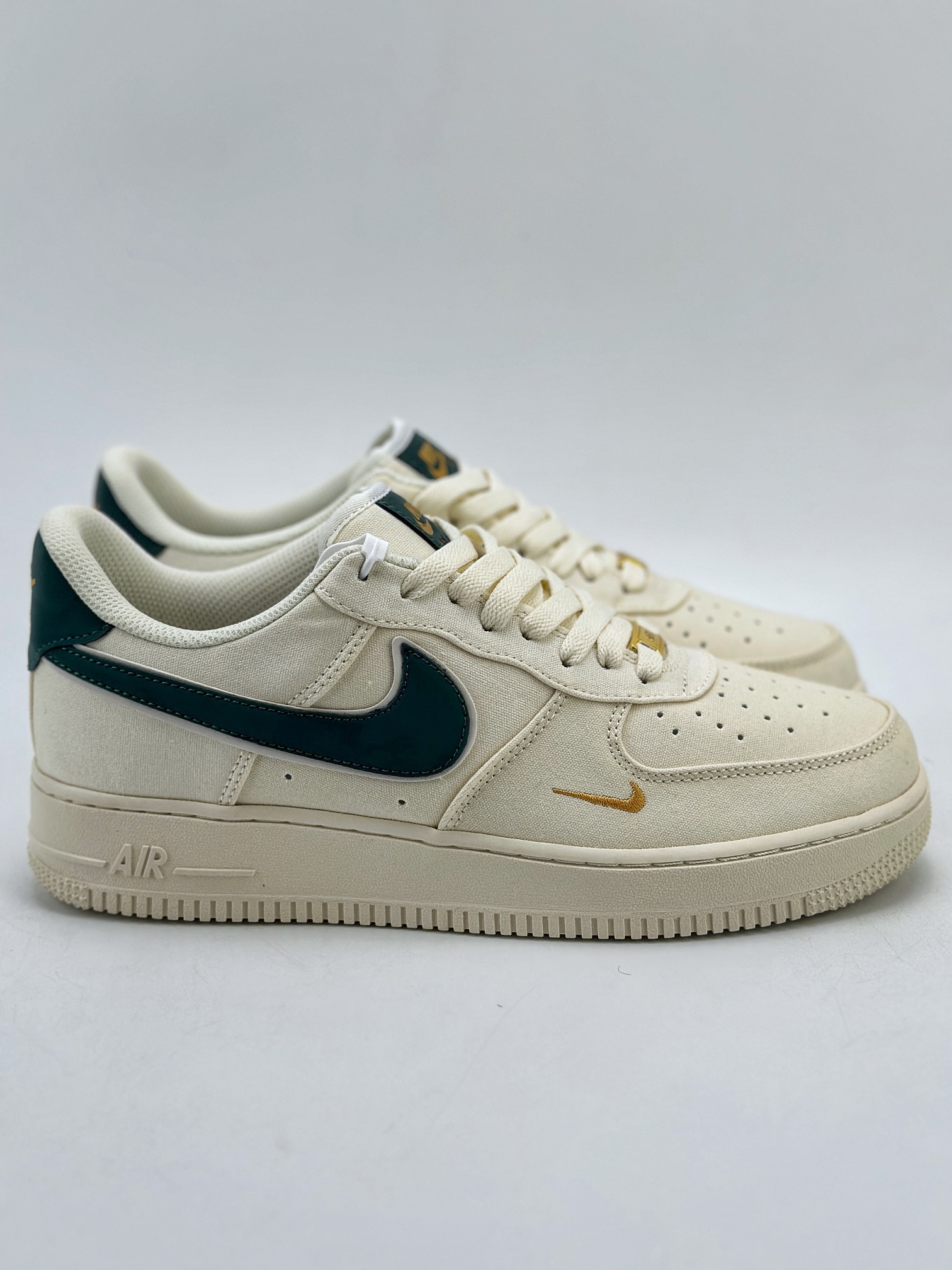 220 Nike Air Force 1 Low 07 帆布黑金小勾 MN5696-309