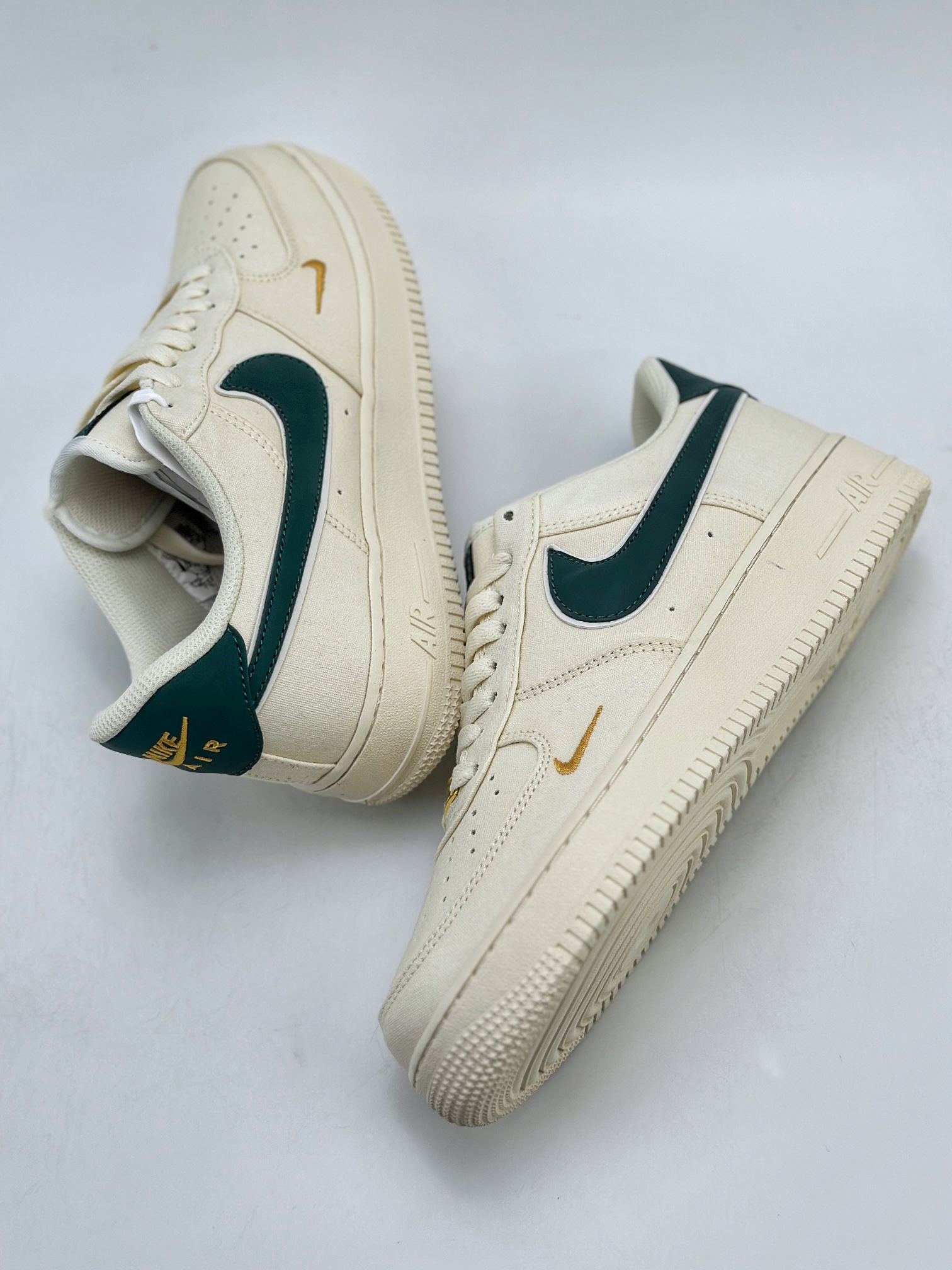 220 Nike Air Force 1 Low 07 帆布黑金小勾 MN5696-309