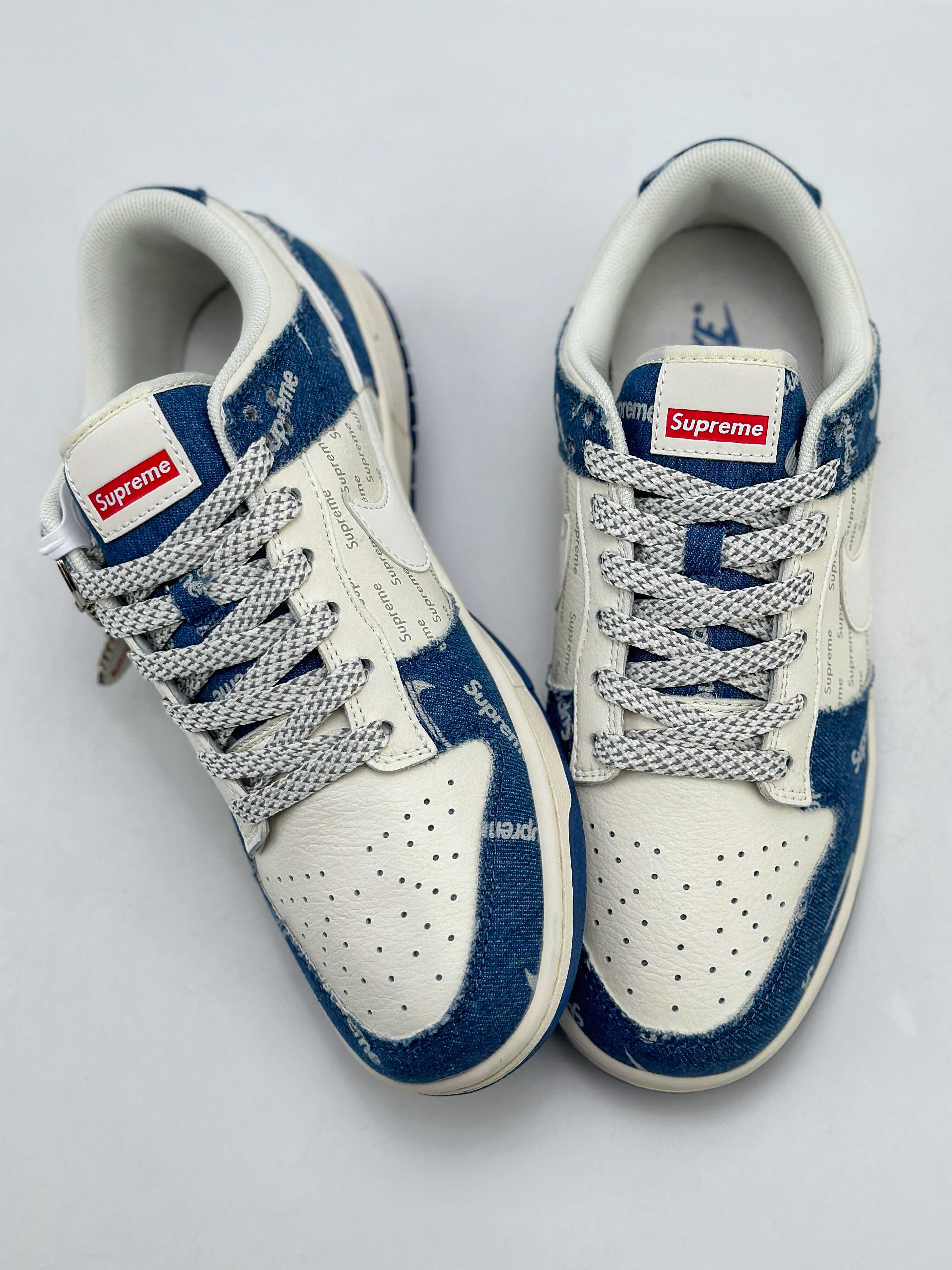 280 Nike SB Dunk Low x Supreme 白蓝牛仔布 FC1688-194