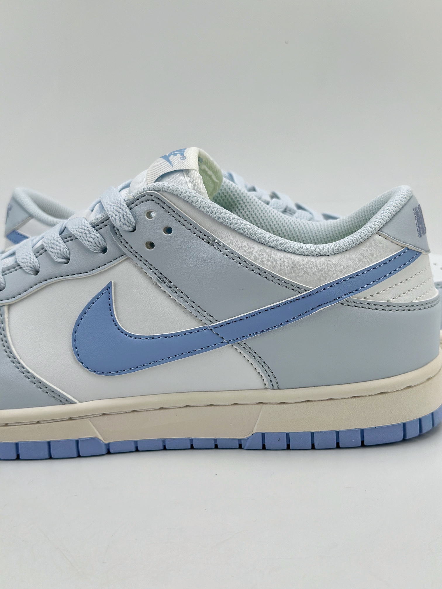 190 NIKE SB Dunk Low Next Nature ”Blue Tint” 蓝白 DD1873-400