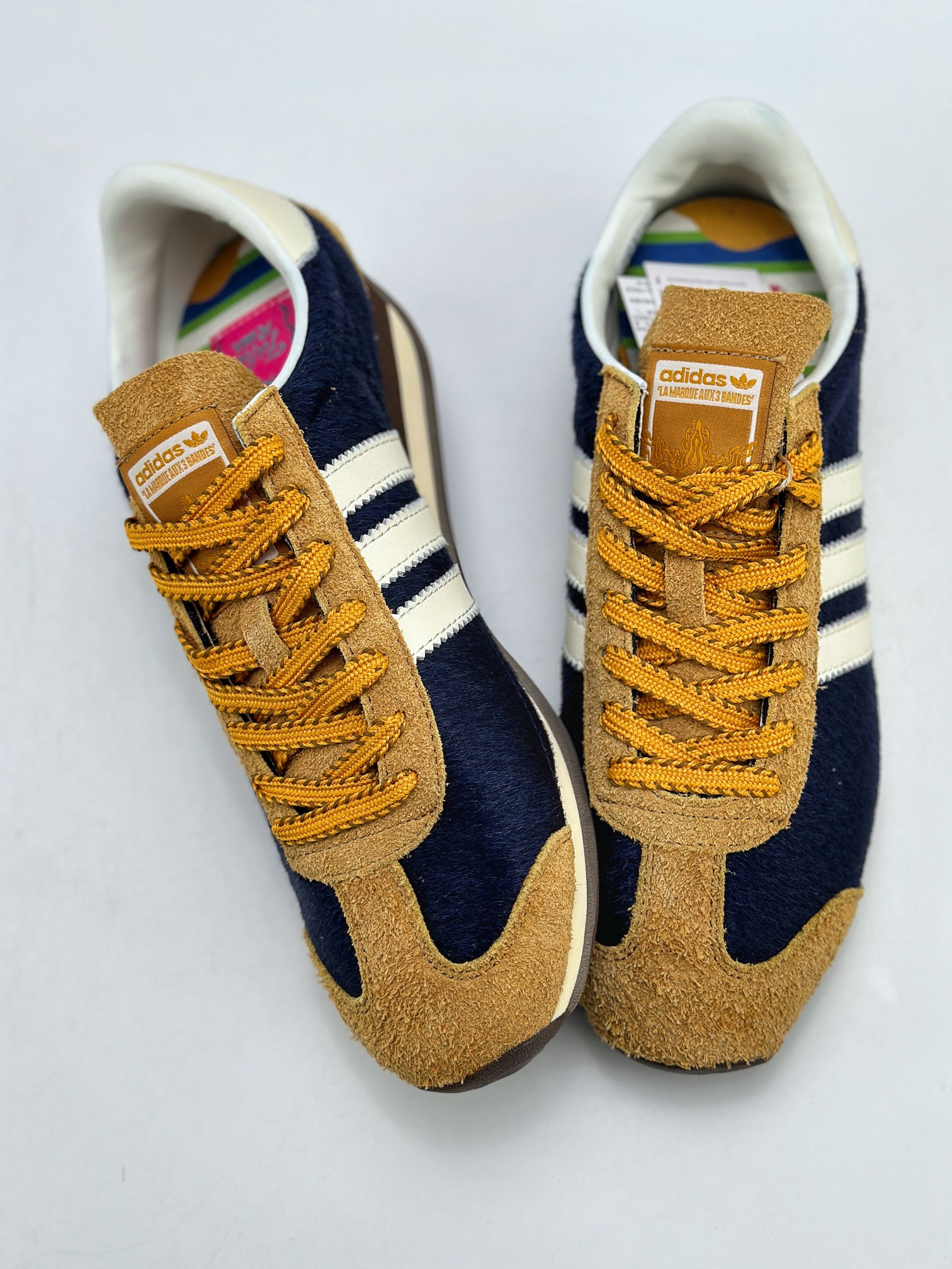 200 FEIFEI RUAN x adidas originals OG 棕蓝色  ID3652