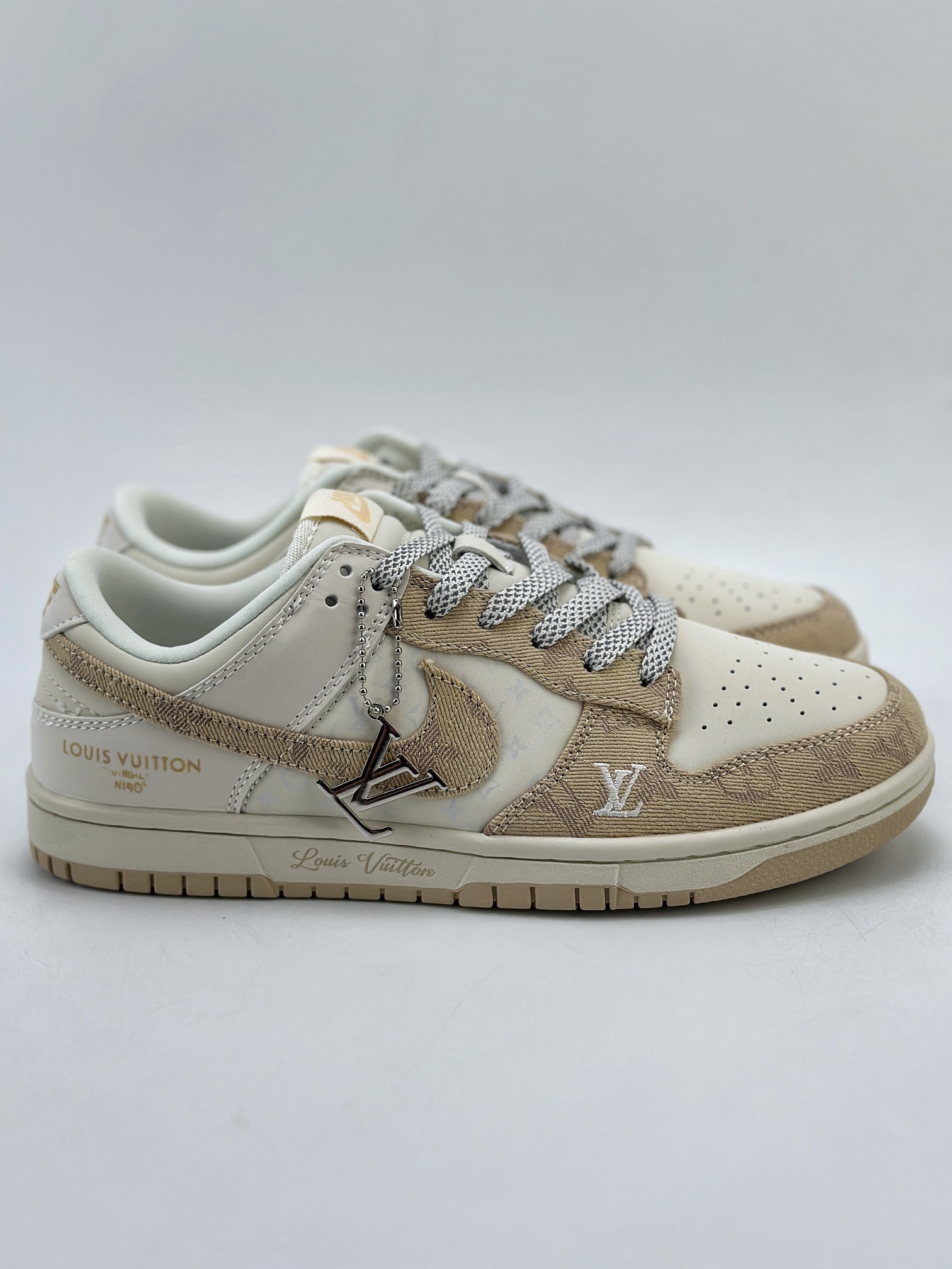 280 Nike SB Dunk Low x Louis Vuitton 白黄 XP3802-337