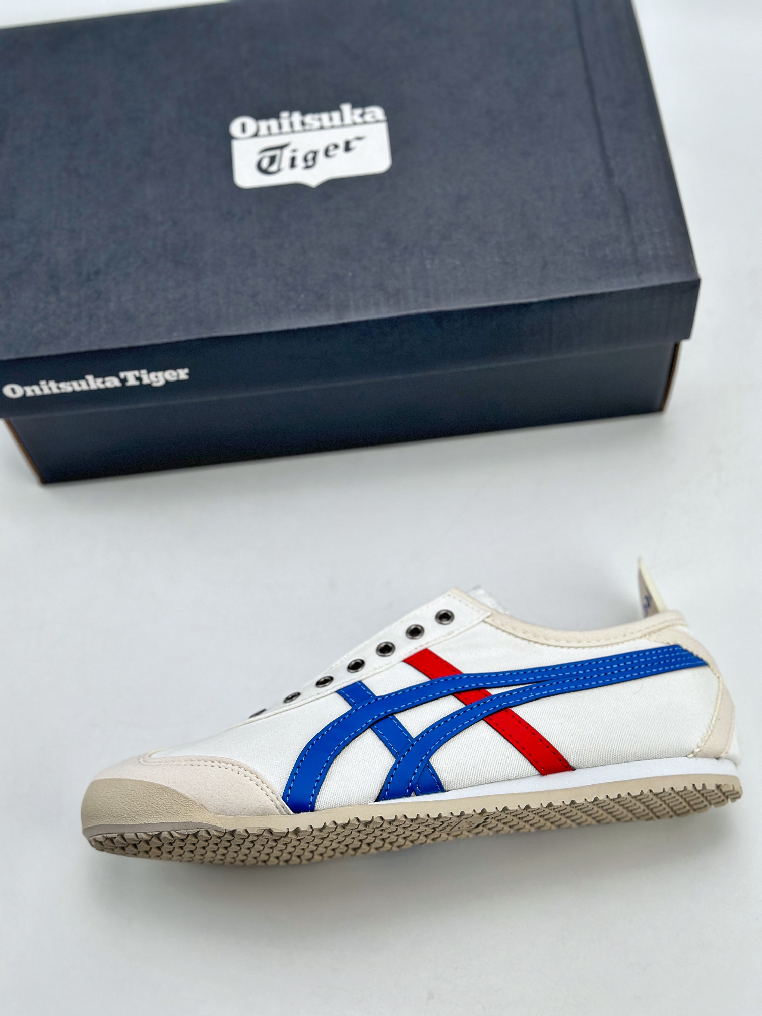 130 Onitsuka Tiger Mexico 66 Paraty 百搭单品 板鞋 D3K0N-0143