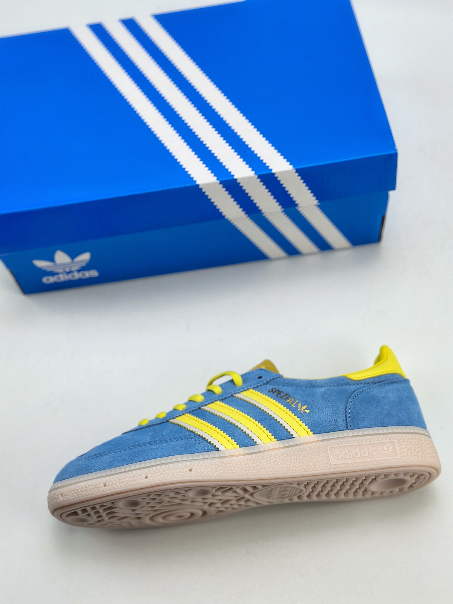 140 adidas originals Samba Handball Spezial  IG6276