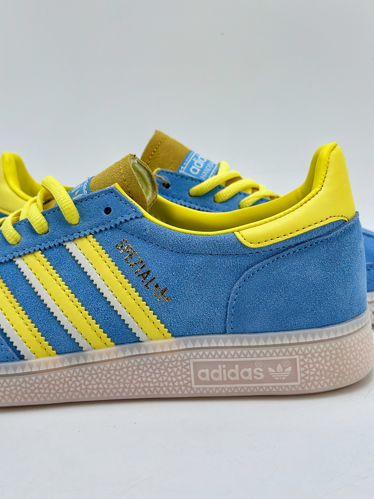 140 adidas originals Samba Handball Spezial  IG6276