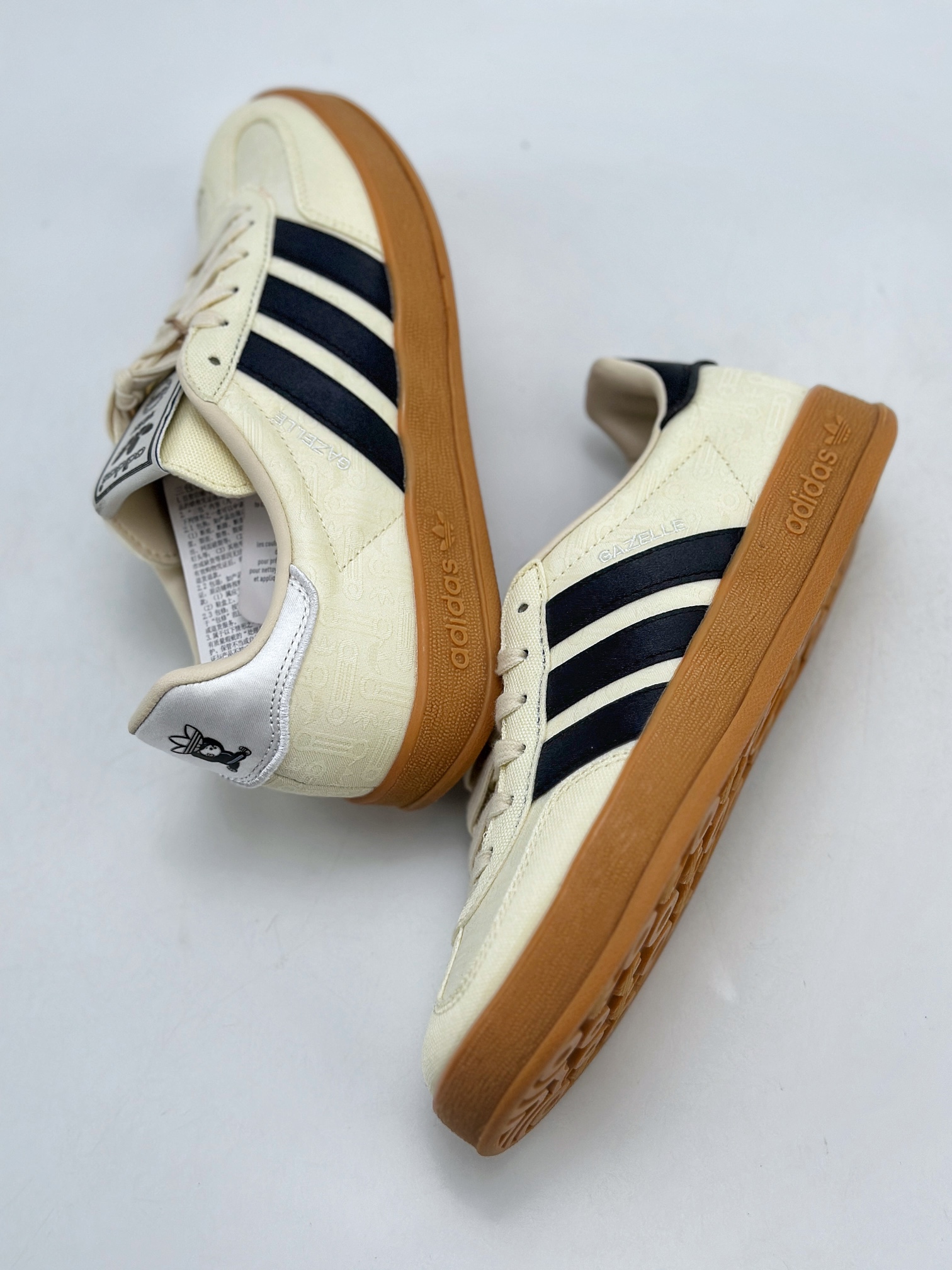 170 adidas Originals Gazelle INdoor 三叶草休闲防滑耐磨低帮板鞋 IG3677