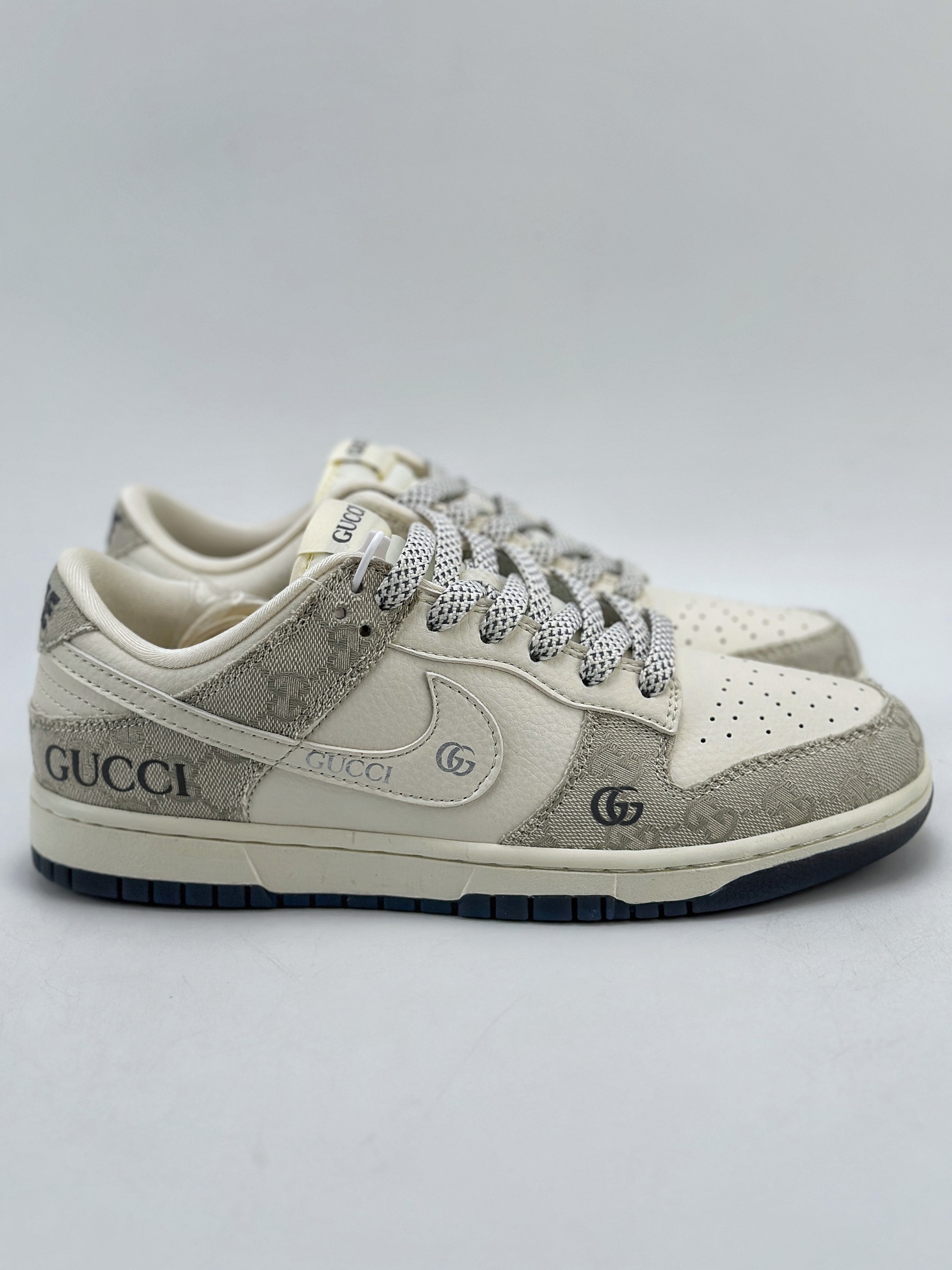 280 Nike SB Dunk Low x GUCCI 白灰 CF3688-003