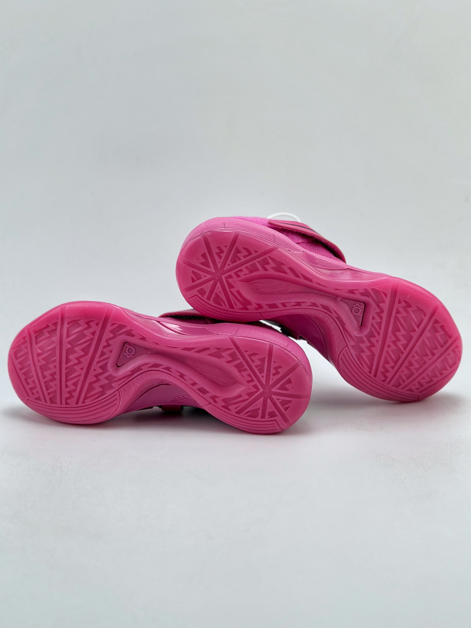 240 Nike Zoom KD Ⅳ Aunt Pearl 粉色 杜兰特4代实战篮球鞋 473679-601