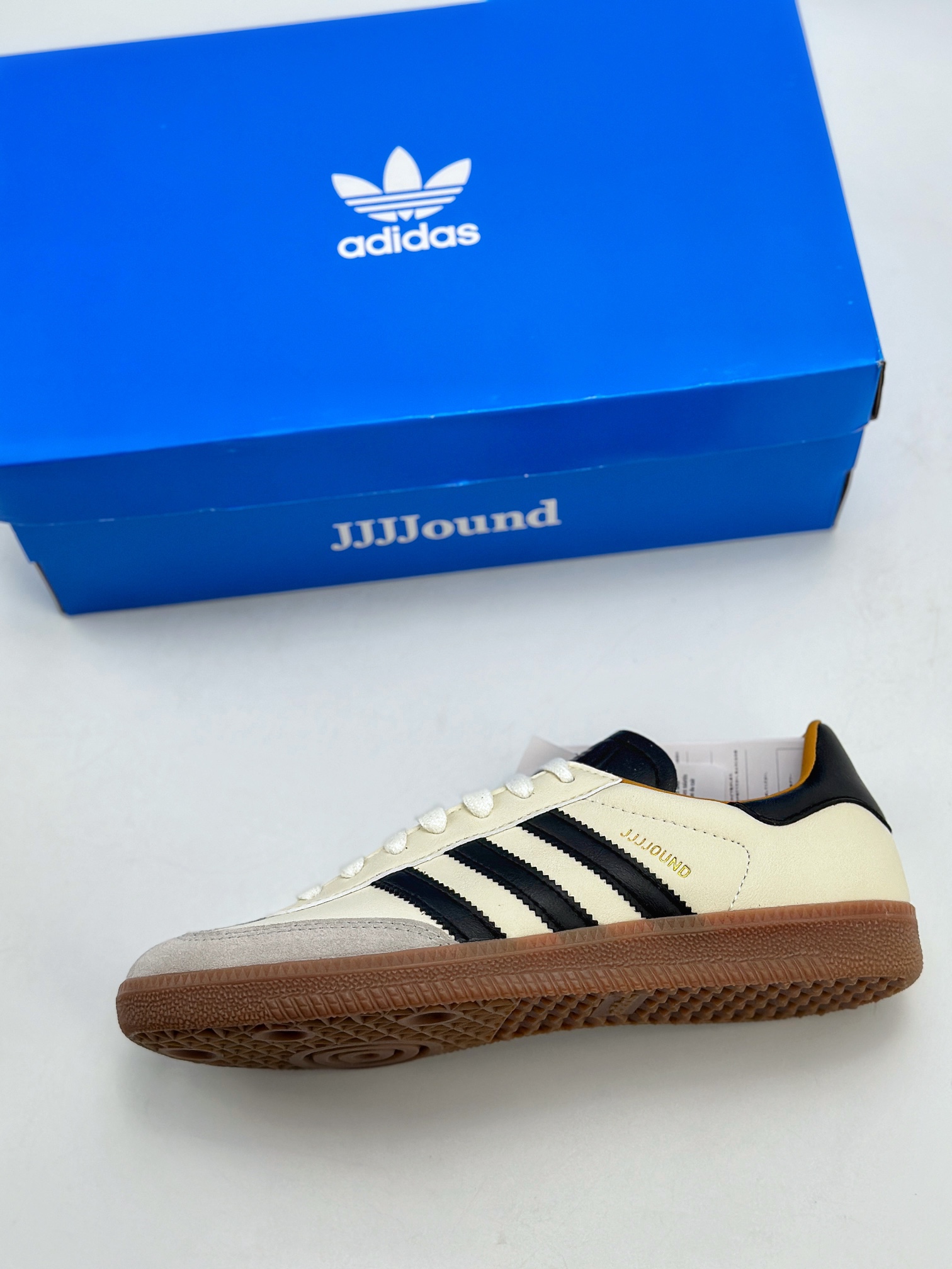 210 adidas originals Samba OG x JJJJOUND 桑巴舞系列德训足球休闲运动板鞋 ID8708