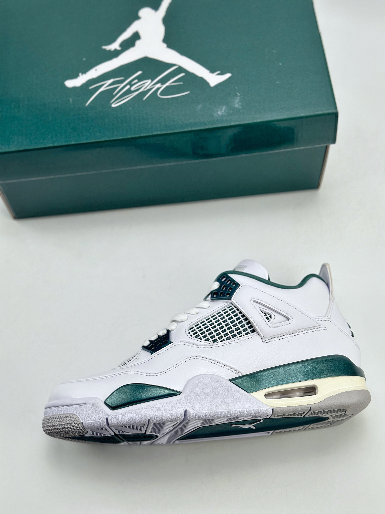 500 Nike Air Jordan 4 Retro 乔丹四代 ”Oxidized Green” 白绿 FQ8138-103