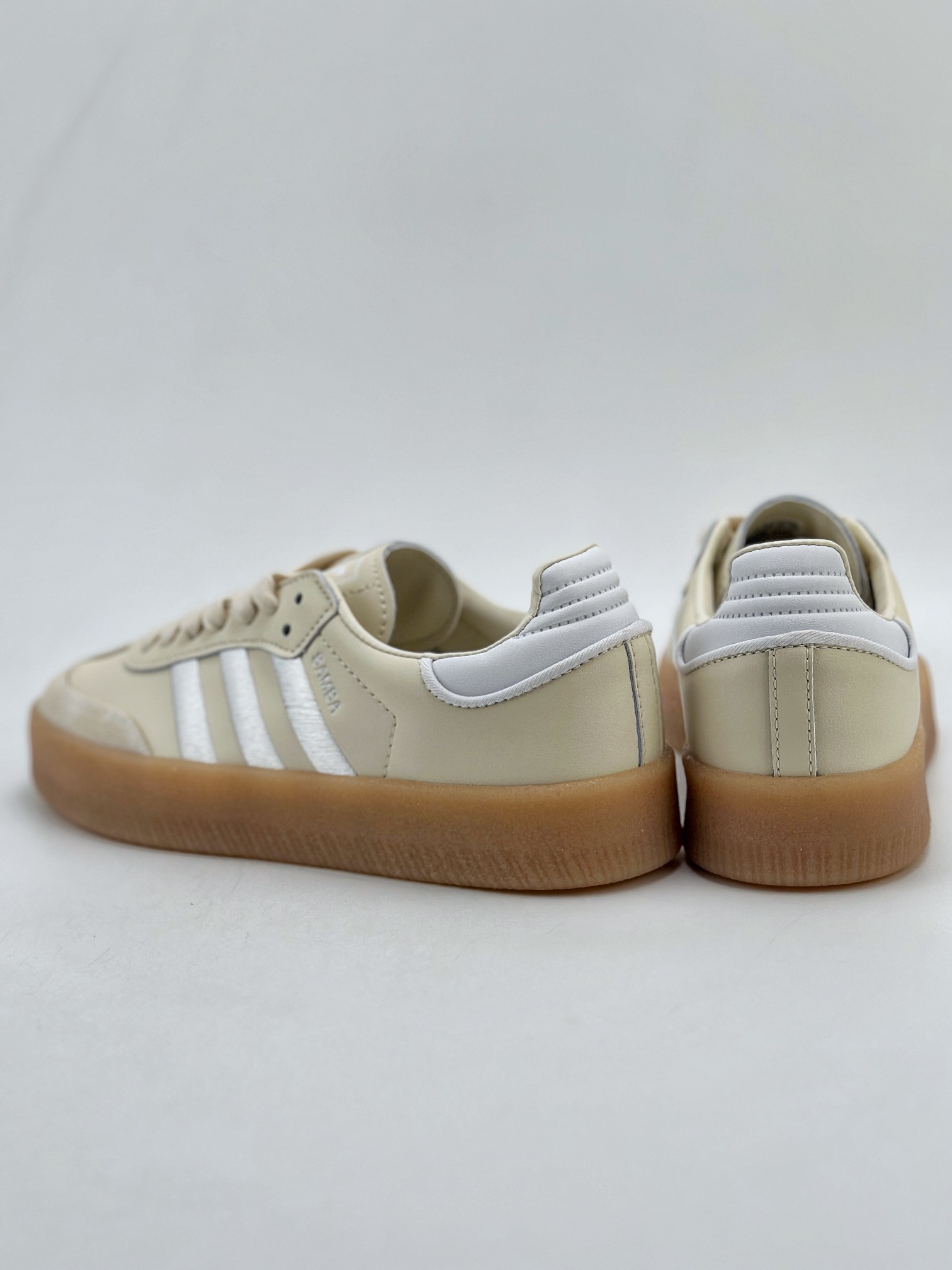 150 adidas originals SambaE W OG  ID0434